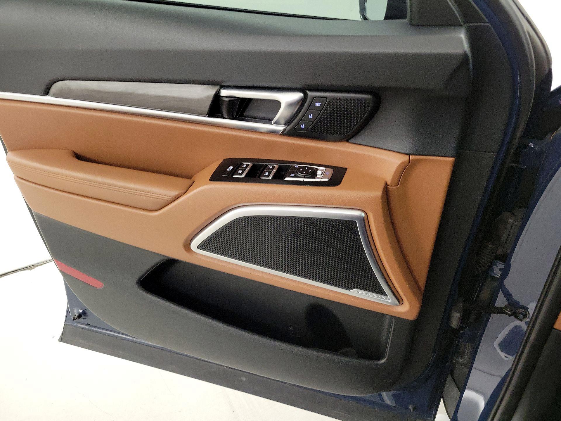 Thumbnail: 2023 Kia Telluride - 12