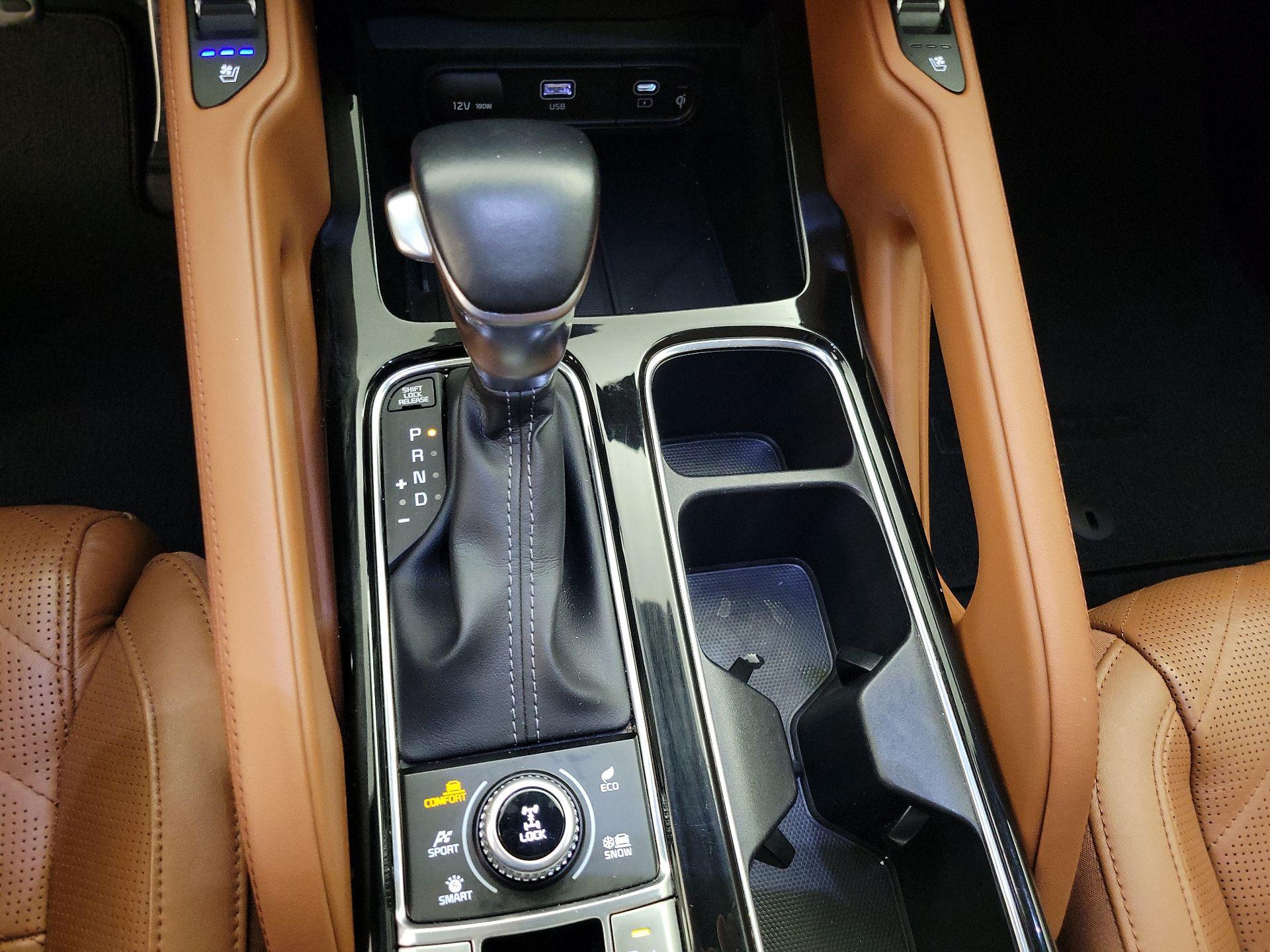 Thumbnail: 2023 Kia Telluride - 18
