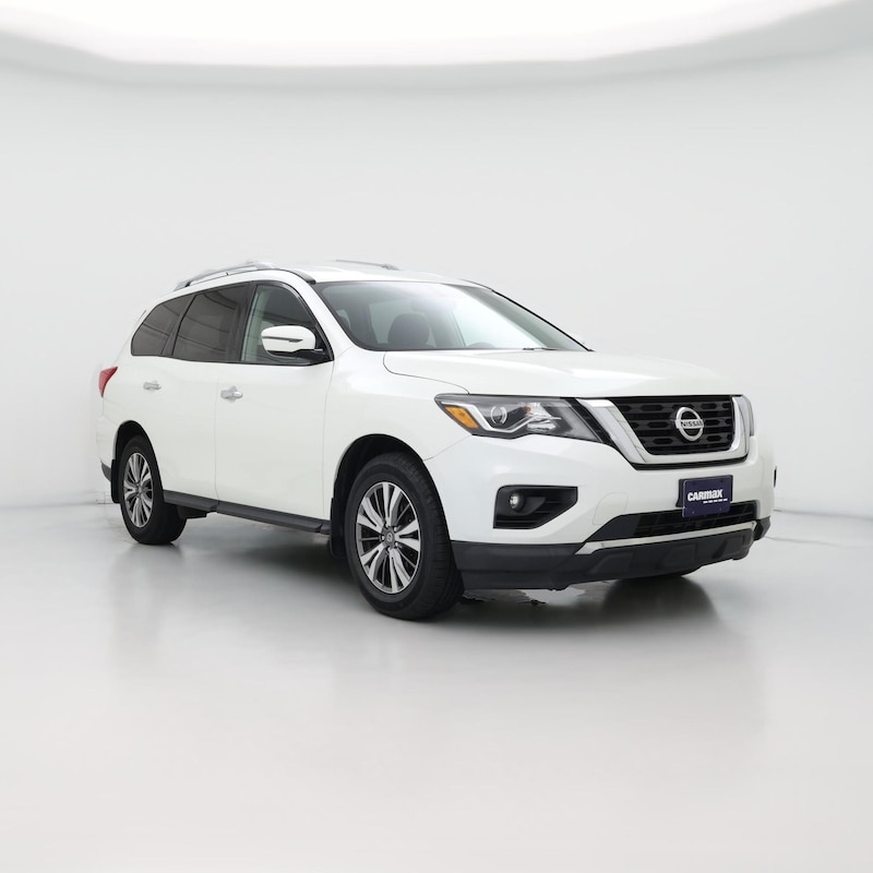 2018 Nissan Pathfinder SV