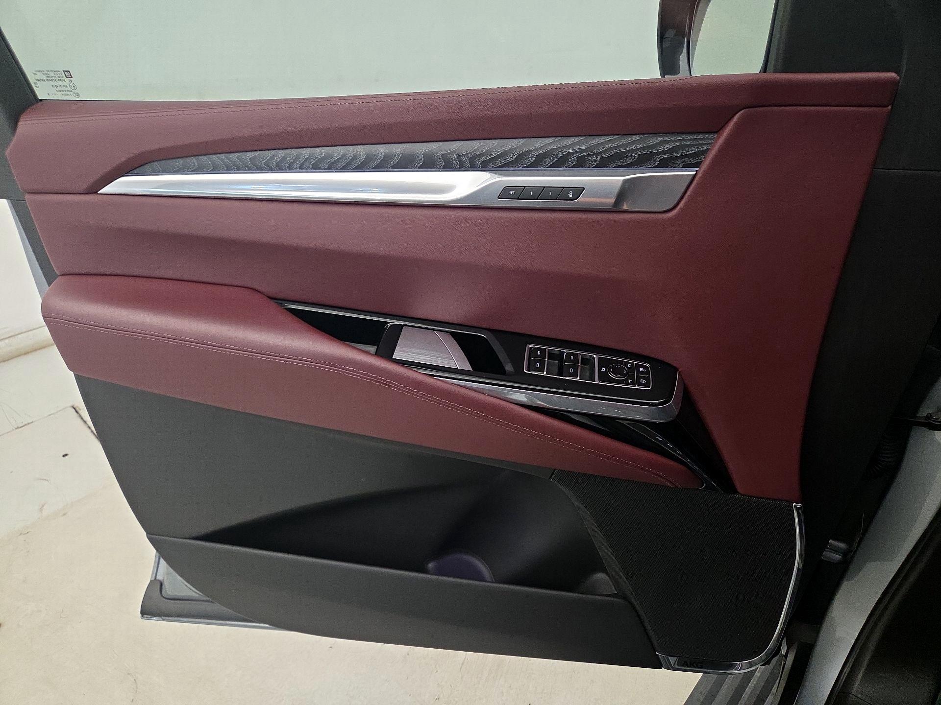 Thumbnail: 2025 Cadillac Escalade - 12