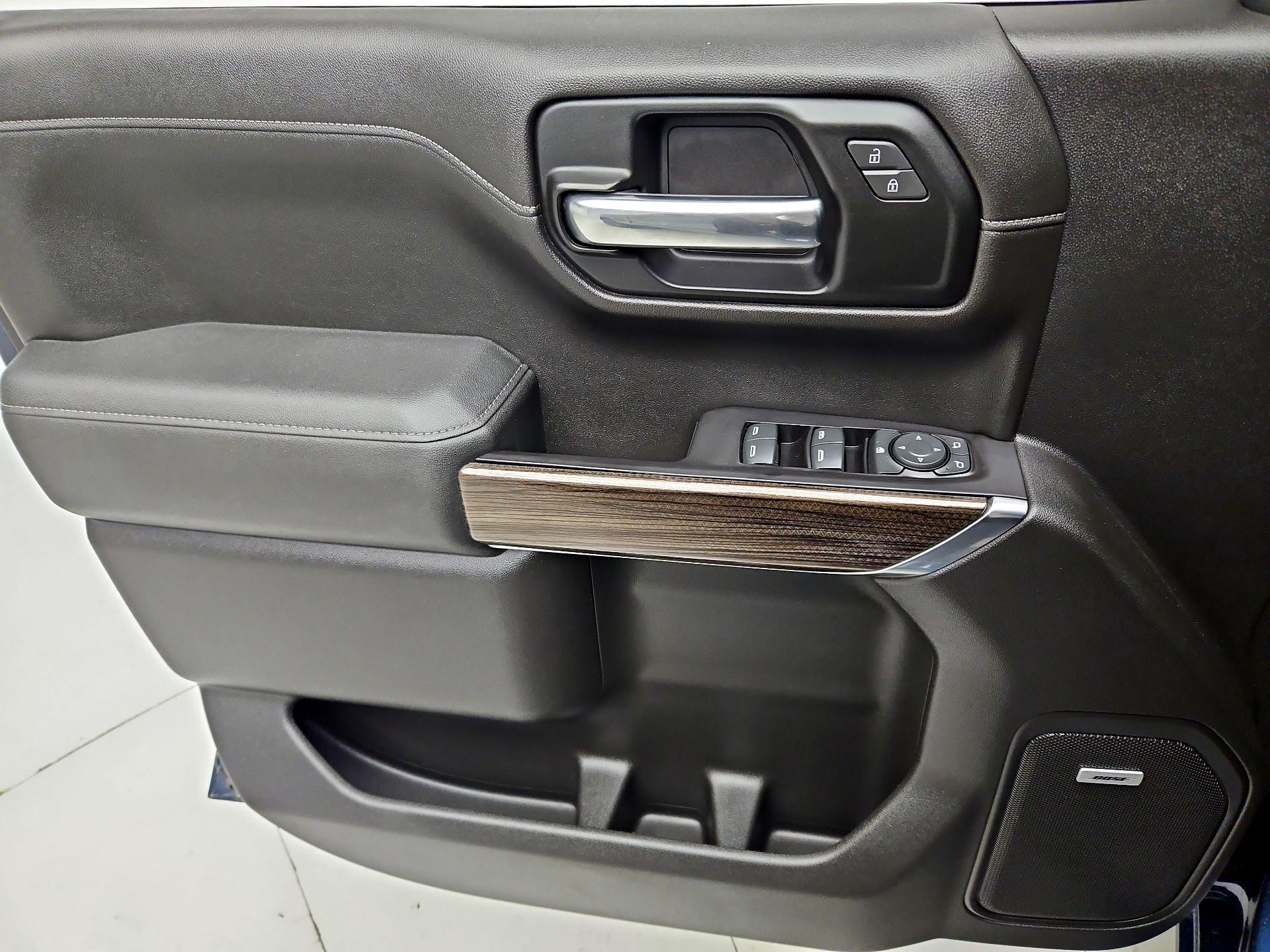 Thumbnail: 2019 Chevrolet Silverado 1500 - 12