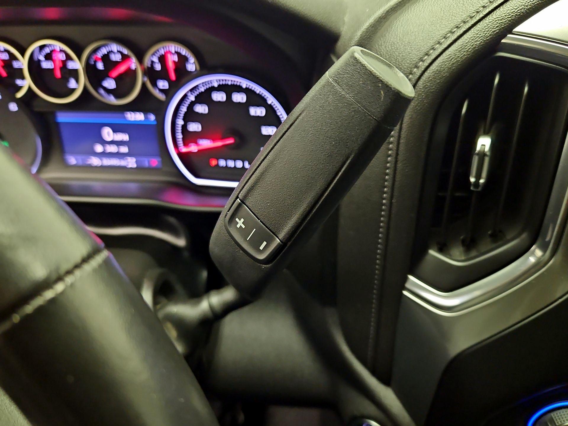 Thumbnail: 2019 Chevrolet Silverado 1500 - 17