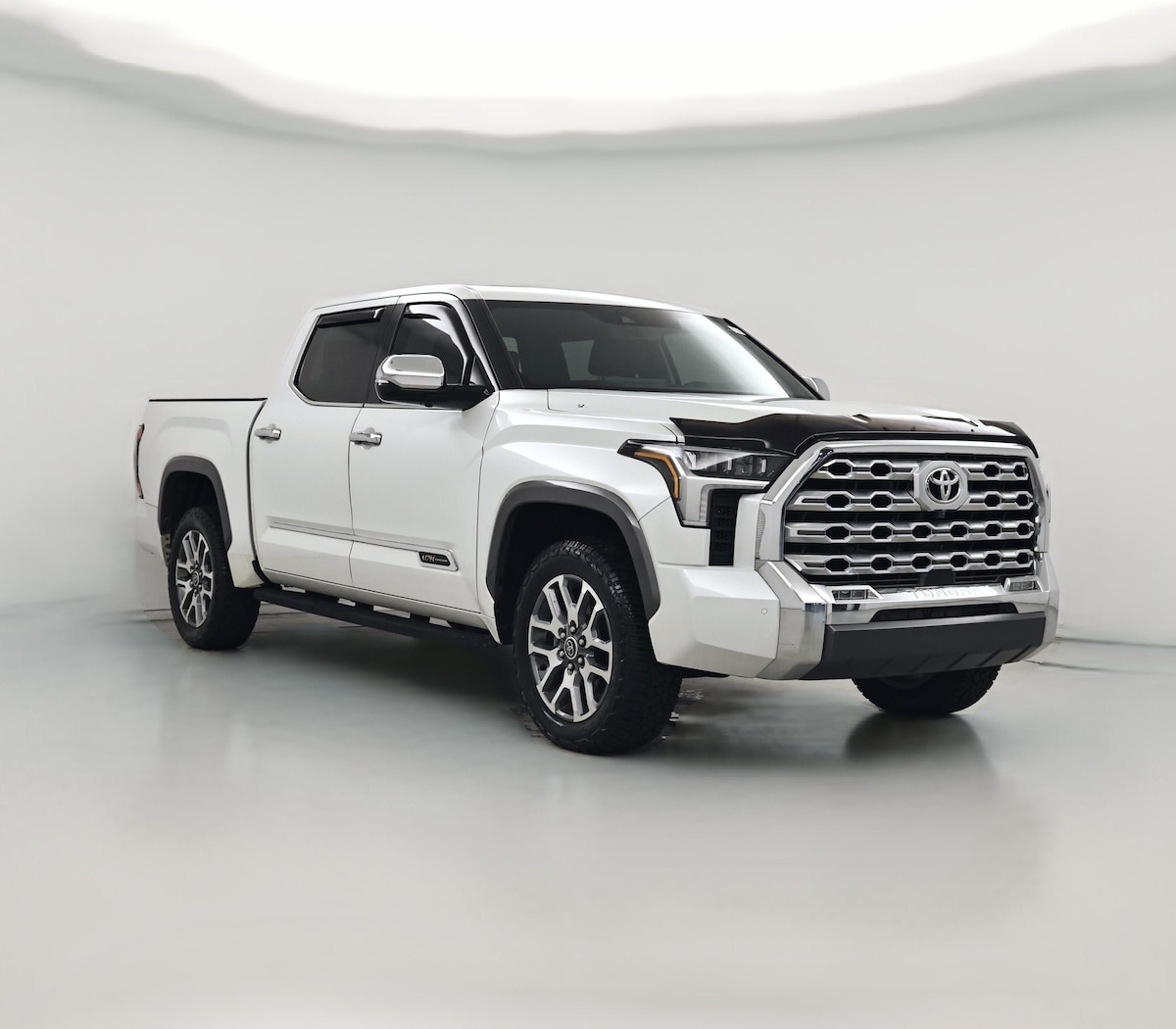 Featured vehicle