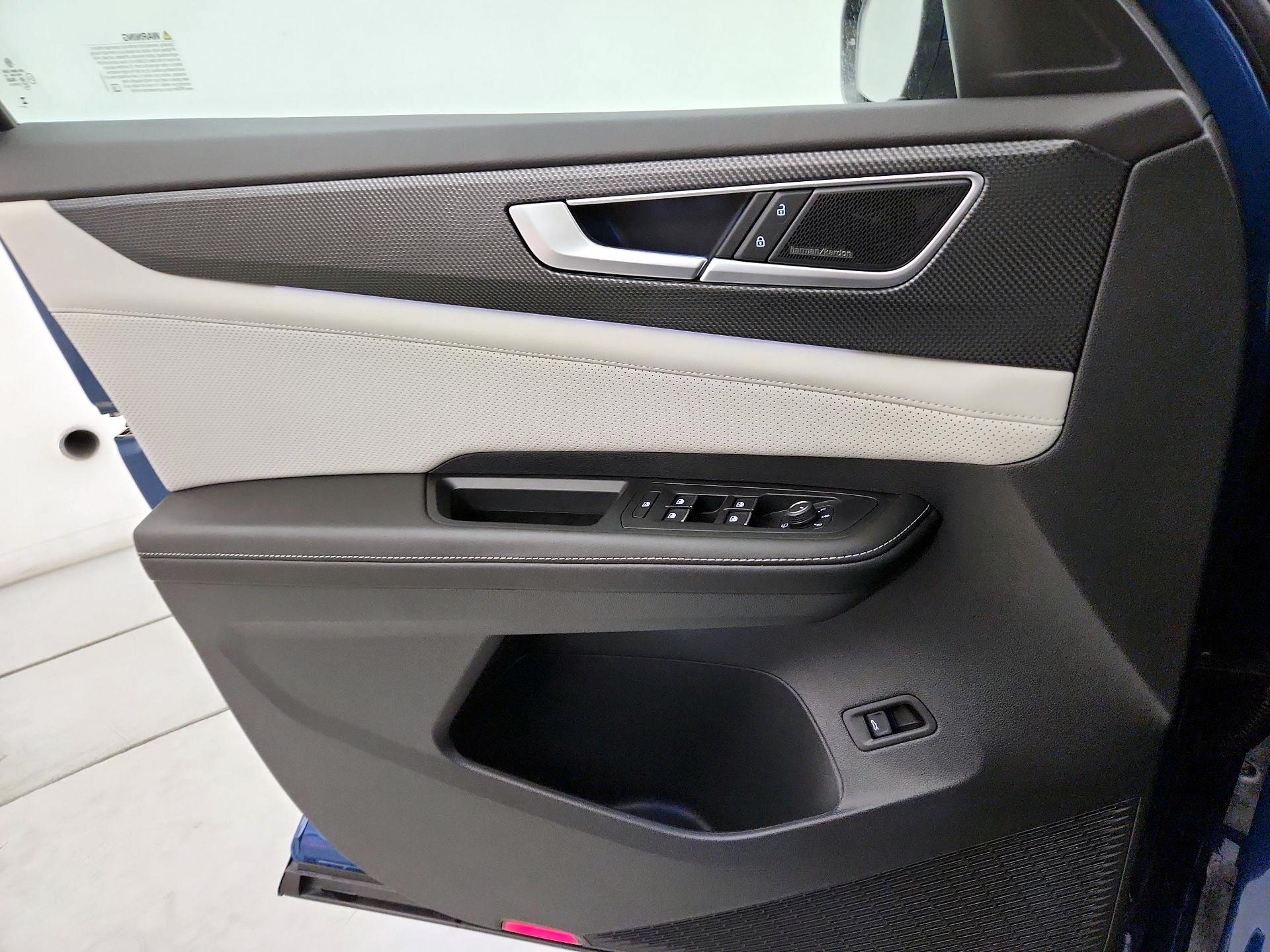 Thumbnail: 2025 Volkswagen Atlas - 12