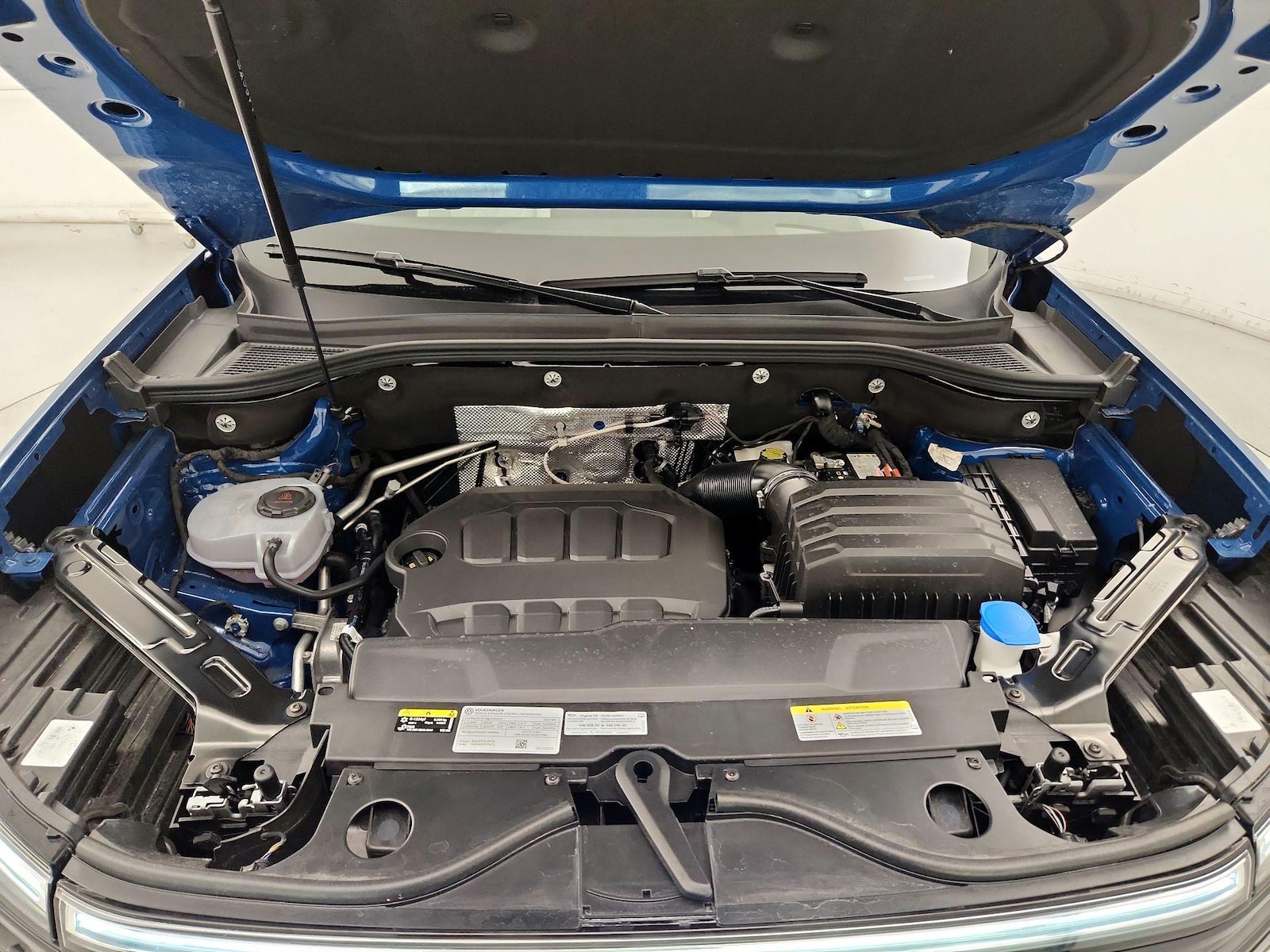 2025 Volkswagen Atlas Cross Sport SEL Premium R-LINE - Photo 23