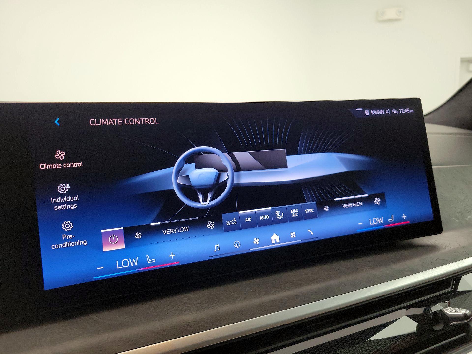 Thumbnail: 2024 BMW X5 - 17