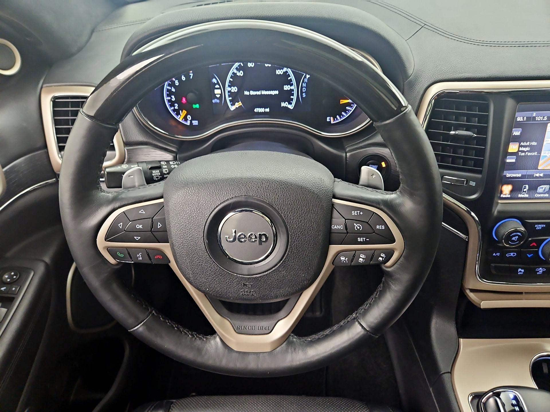 Thumbnail: 2015 Jeep Grand Cherokee - 10