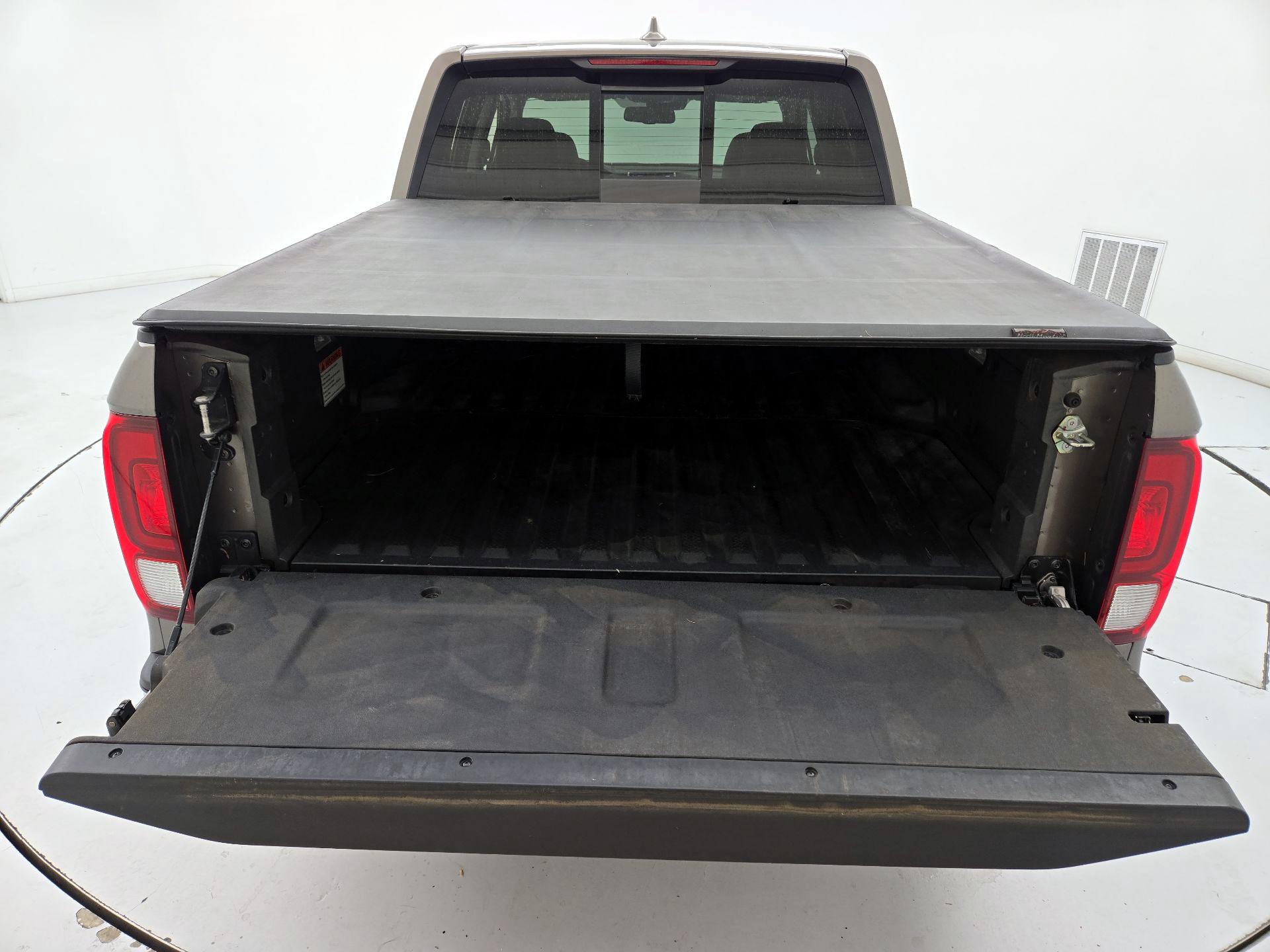 Thumbnail: 2020 Honda Ridgeline - 19