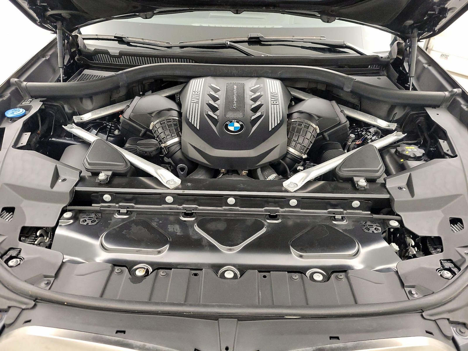 2022 BMW X5 M50i - Photo 24