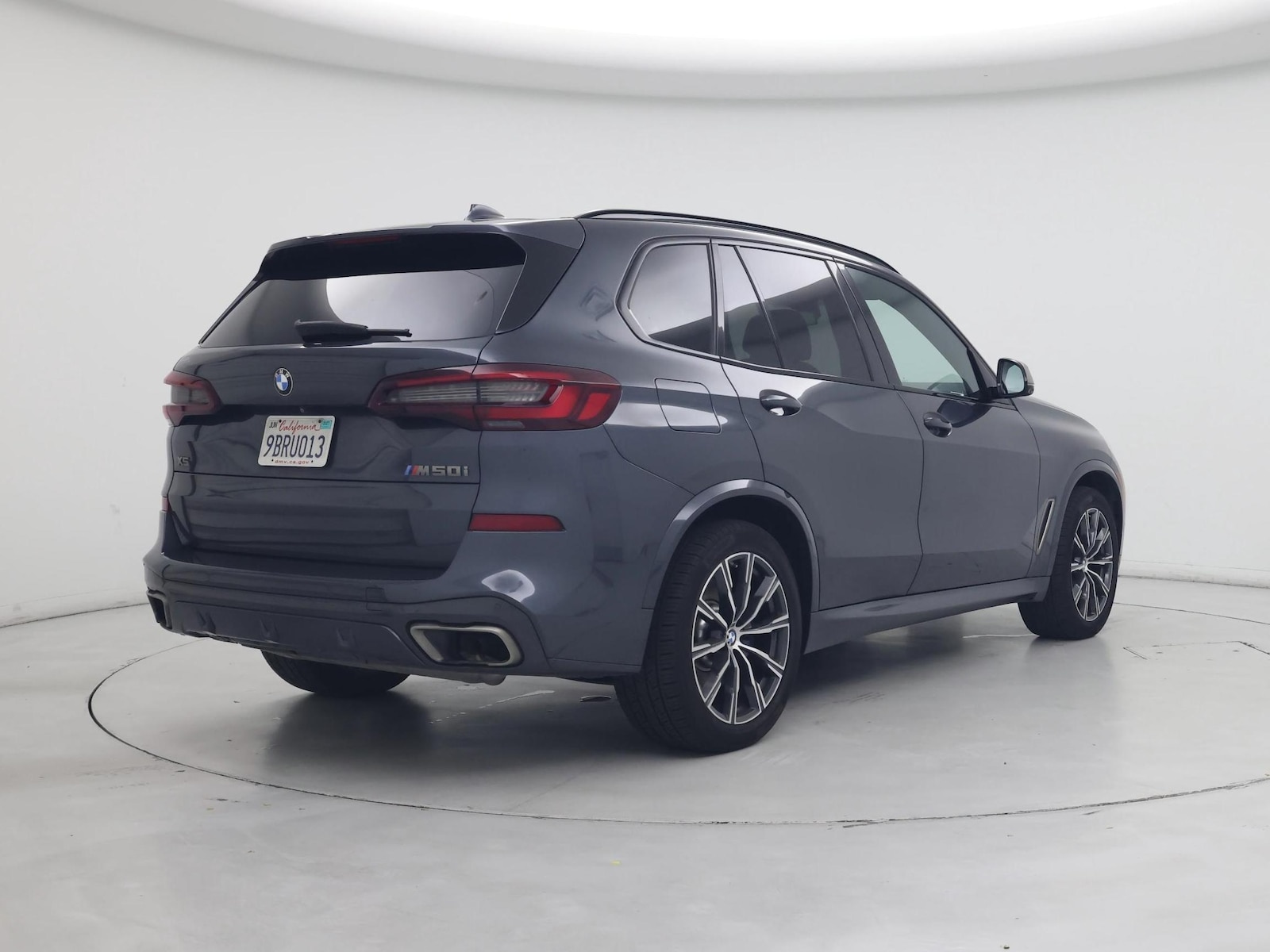 2022 BMW X5 M50i - Photo 9