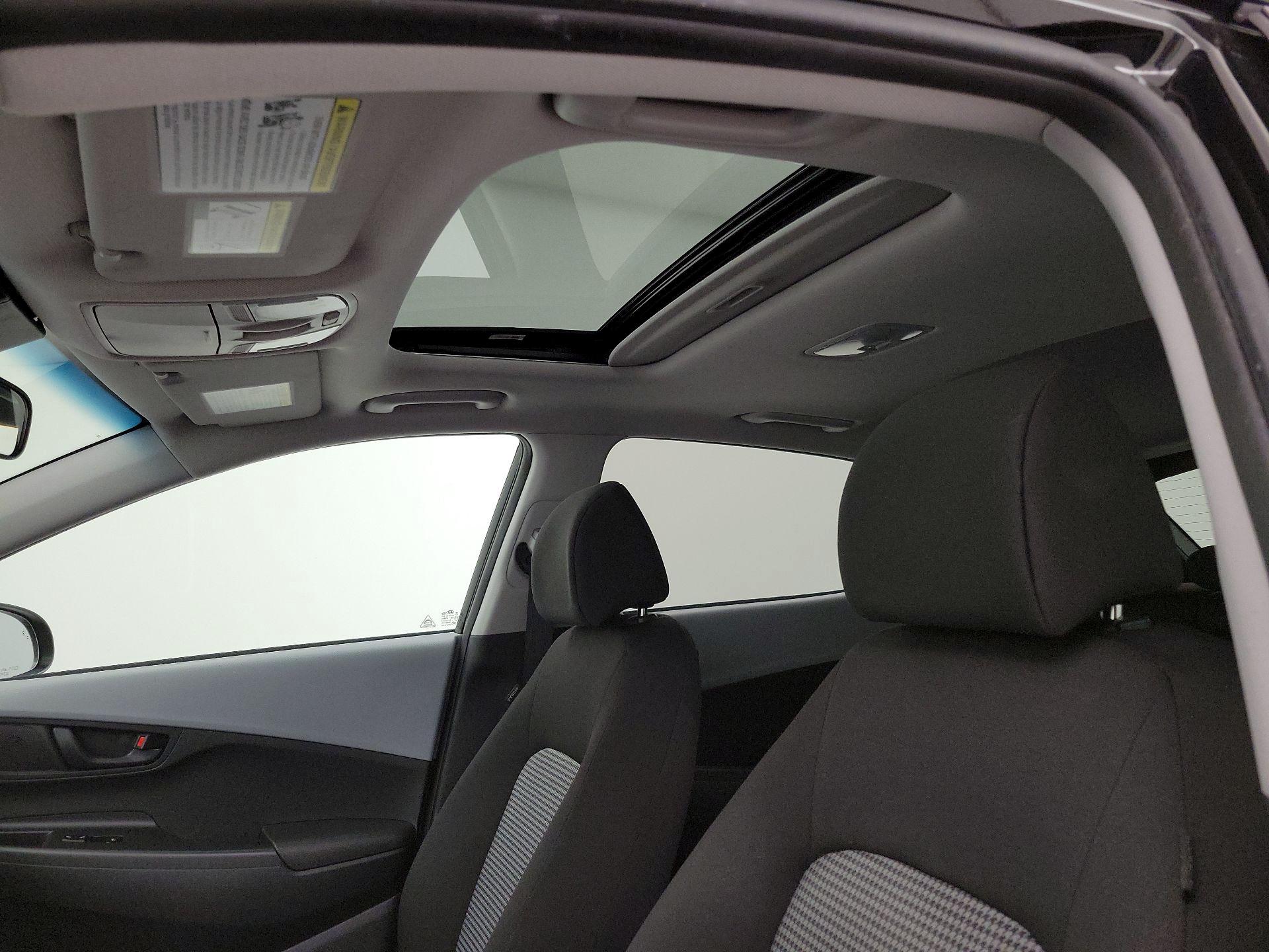 Thumbnail: 2018 Hyundai Kona - 19