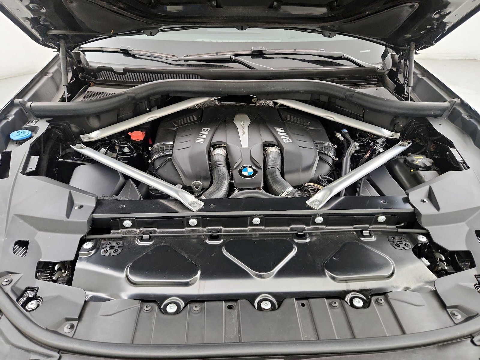 2019 BMW X5 50i - Photo 24