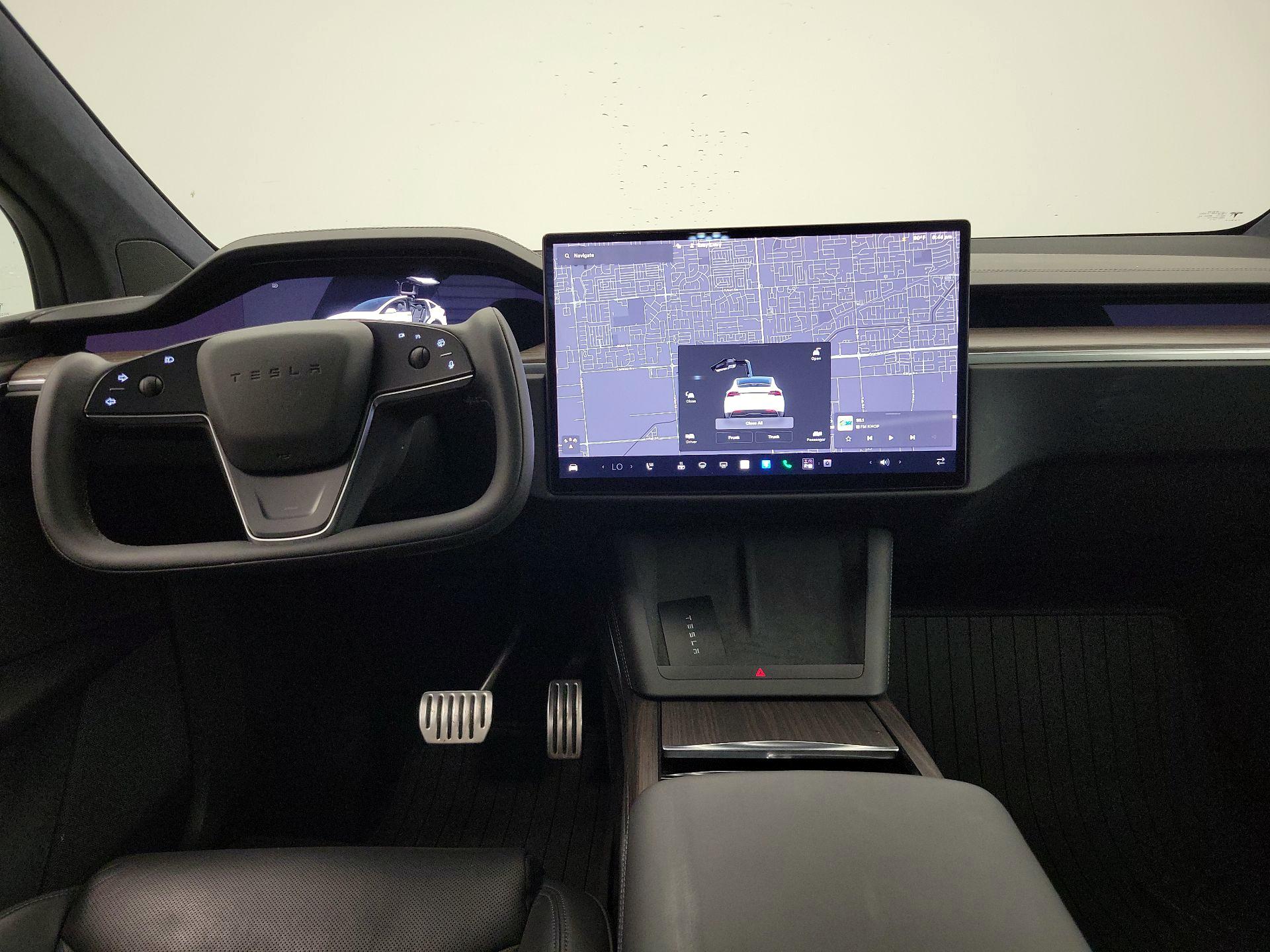 Thumbnail: 2022 Tesla Model X - 9