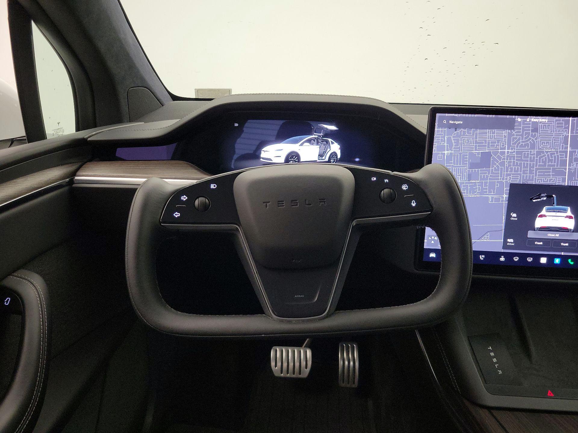 Thumbnail: 2022 Tesla Model X - 10