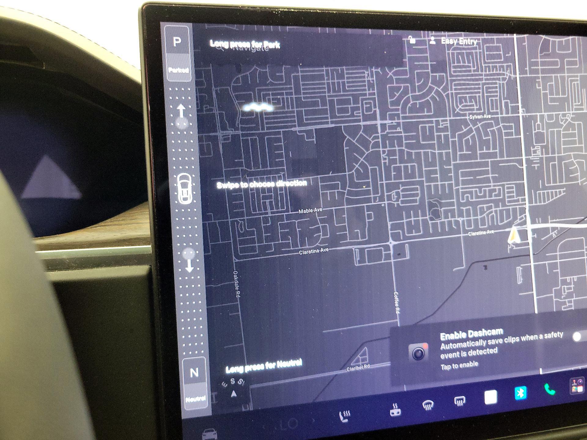 Thumbnail: 2022 Tesla Model X - 18