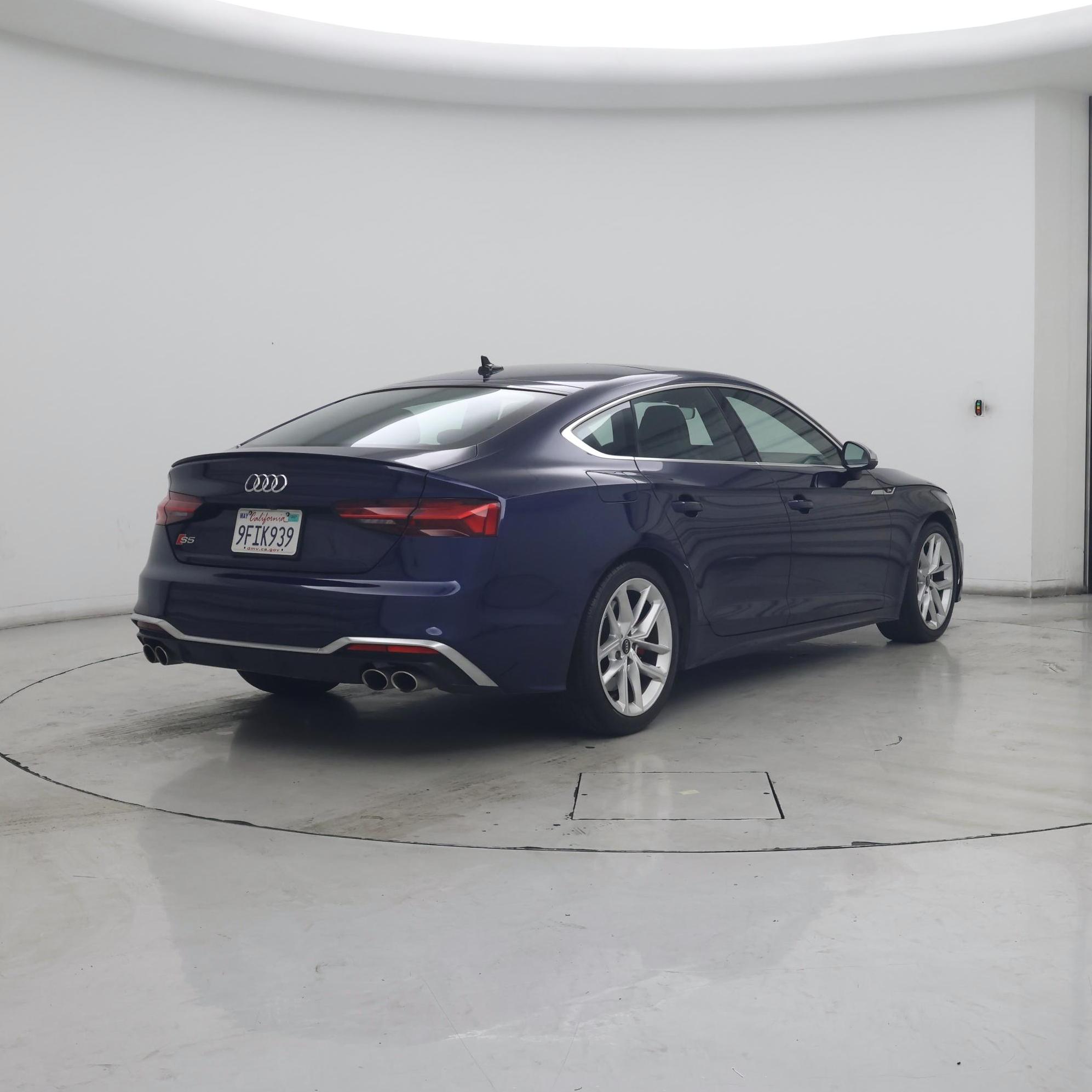 Thumbnail: 2021 Audi S5 - 8