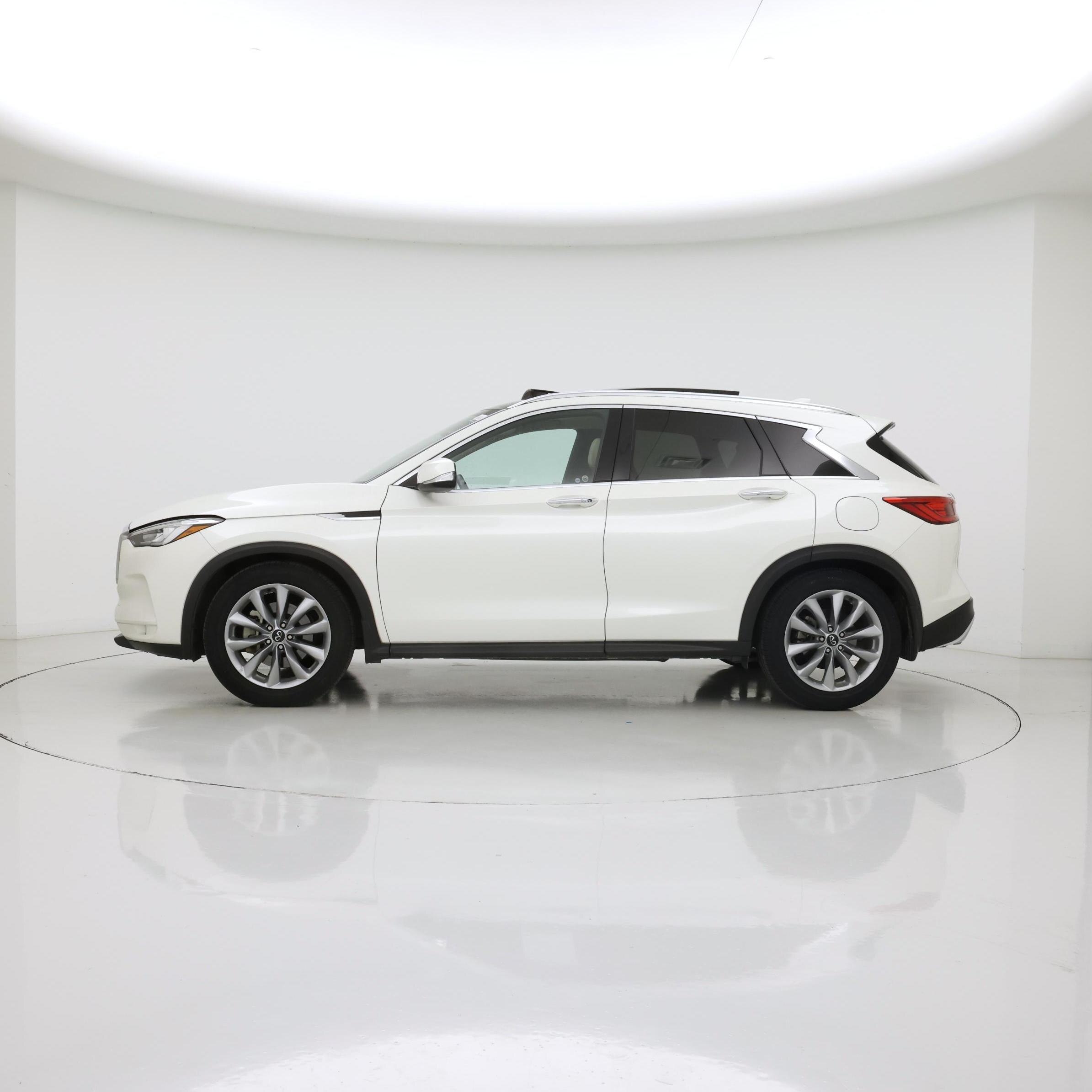 Thumbnail: 2020 INFINITI QX50 - 3