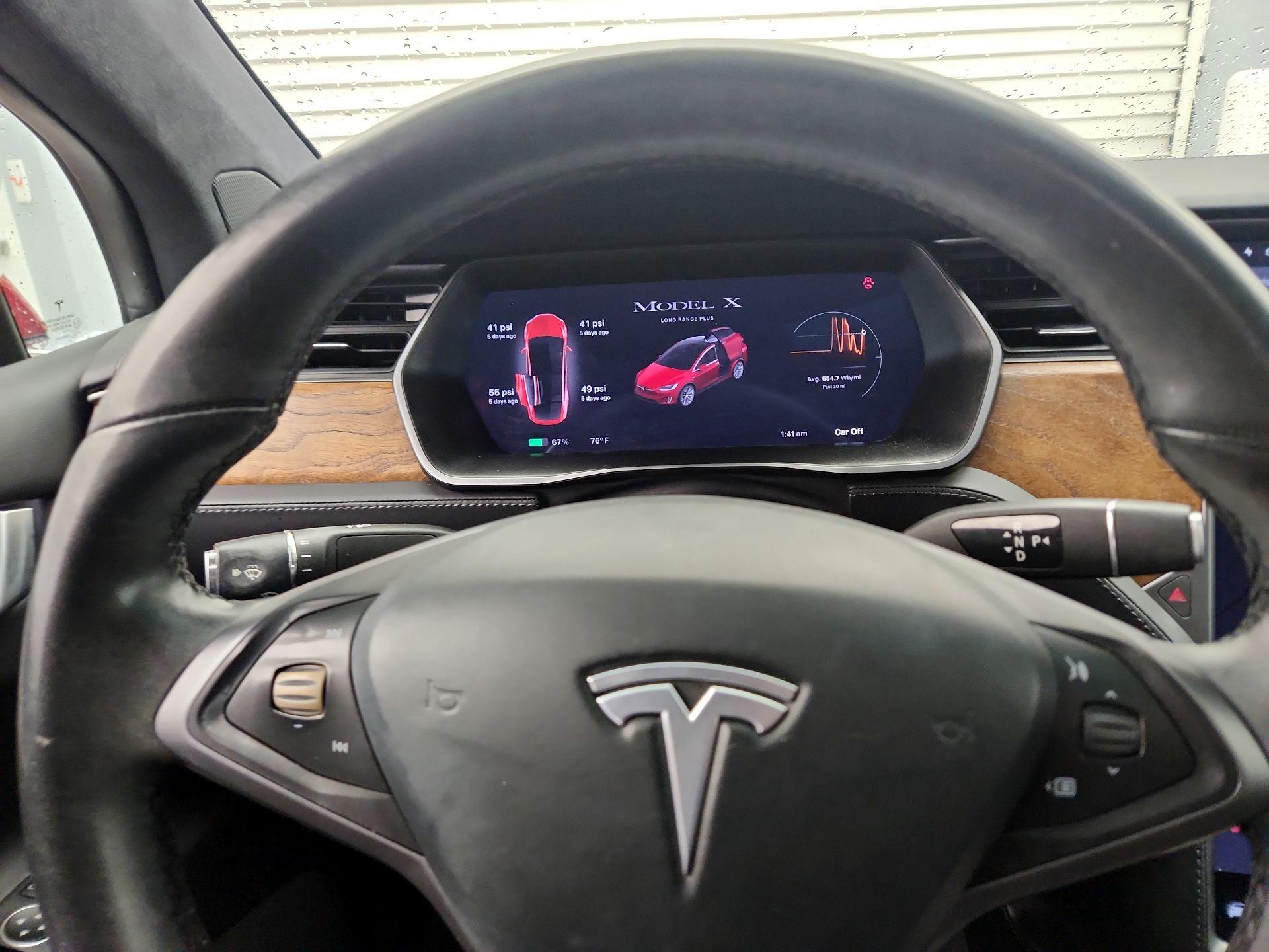 Thumbnail: 2020 Tesla Model X - 10