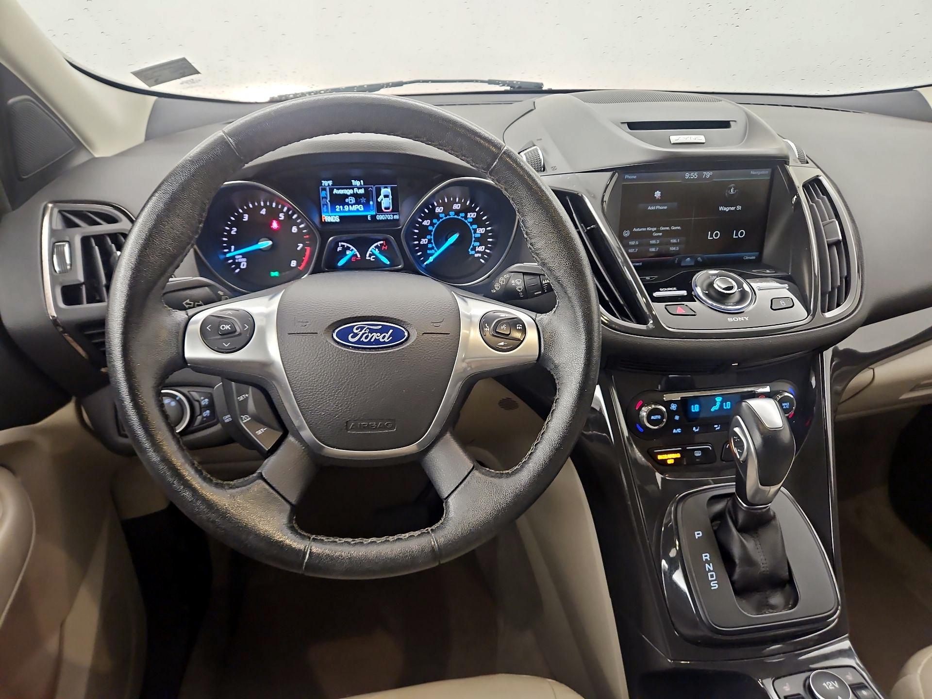 Thumbnail: 2015 Ford Escape - 10