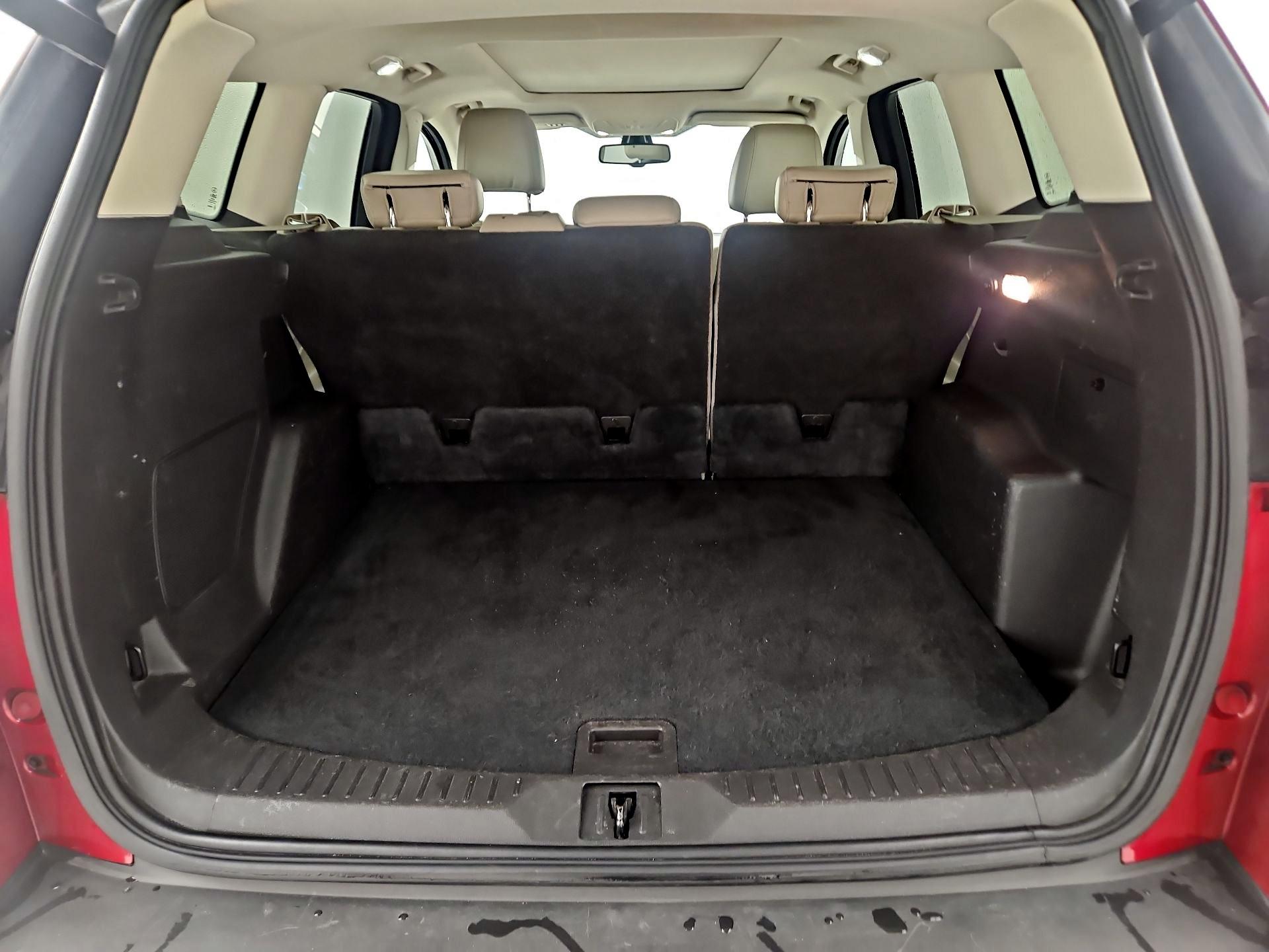 Thumbnail: 2015 Ford Escape - 20