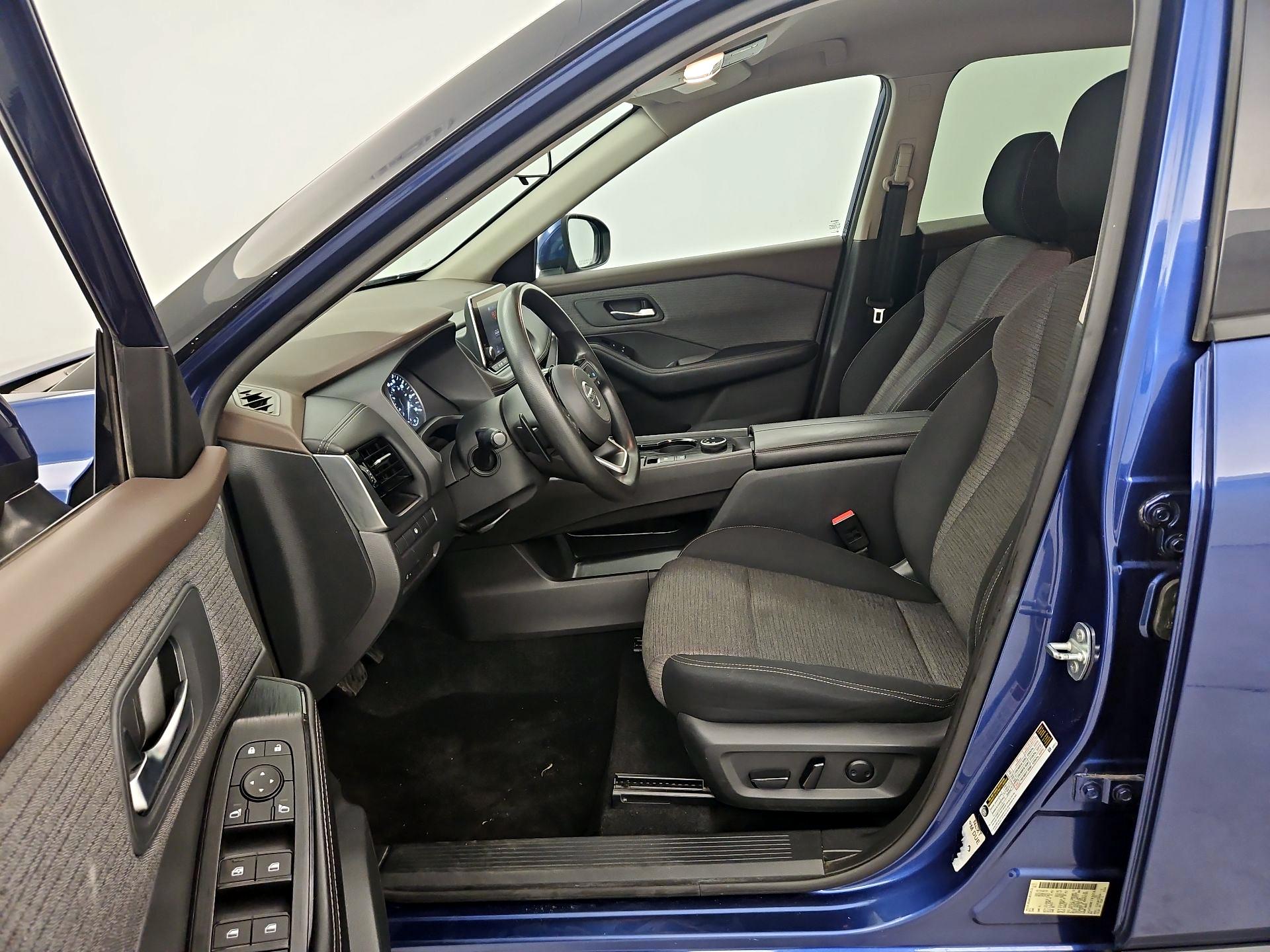 Thumbnail: 2021 Nissan Rogue - 11
