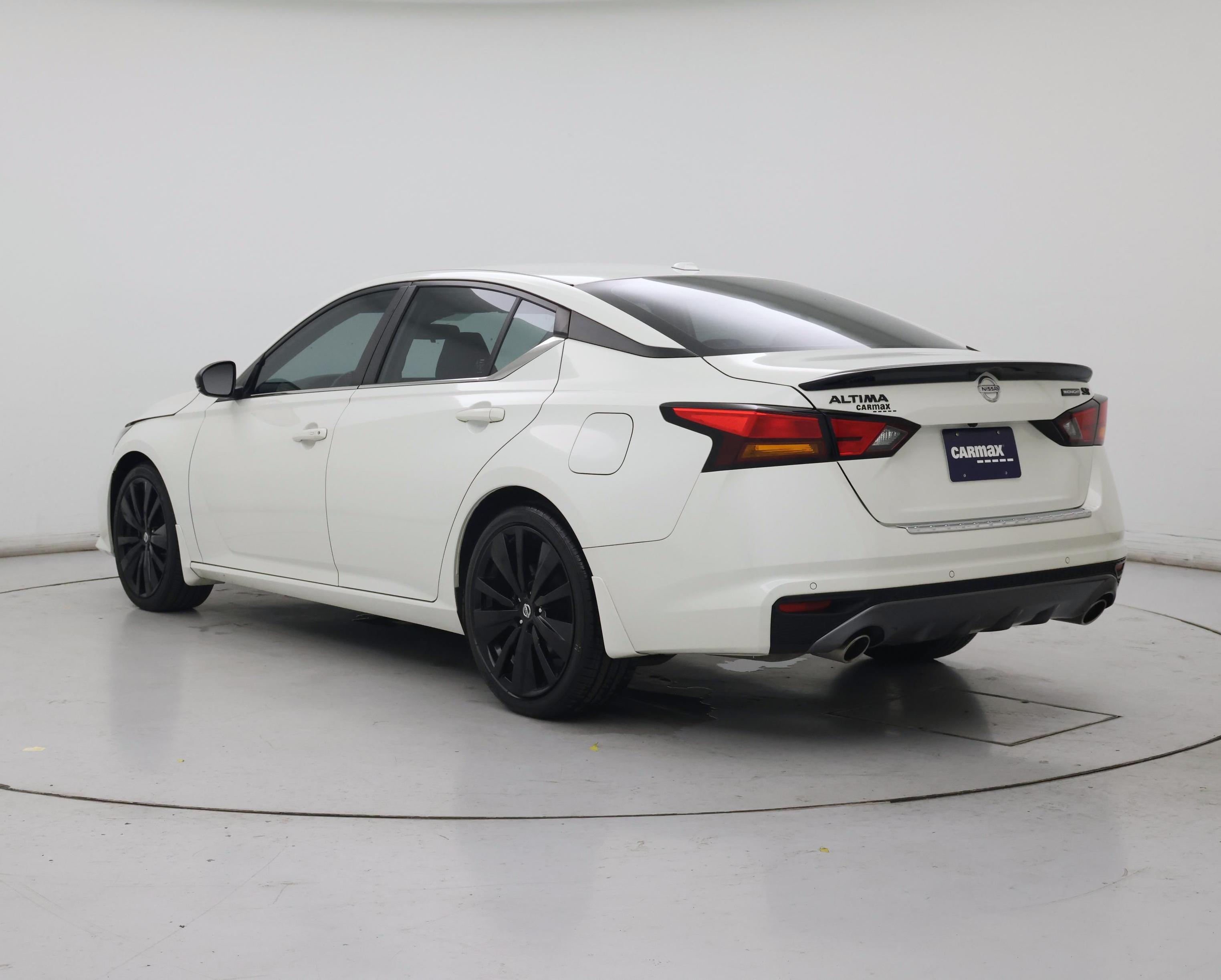 Thumbnail: 2022 Nissan Altima - 2