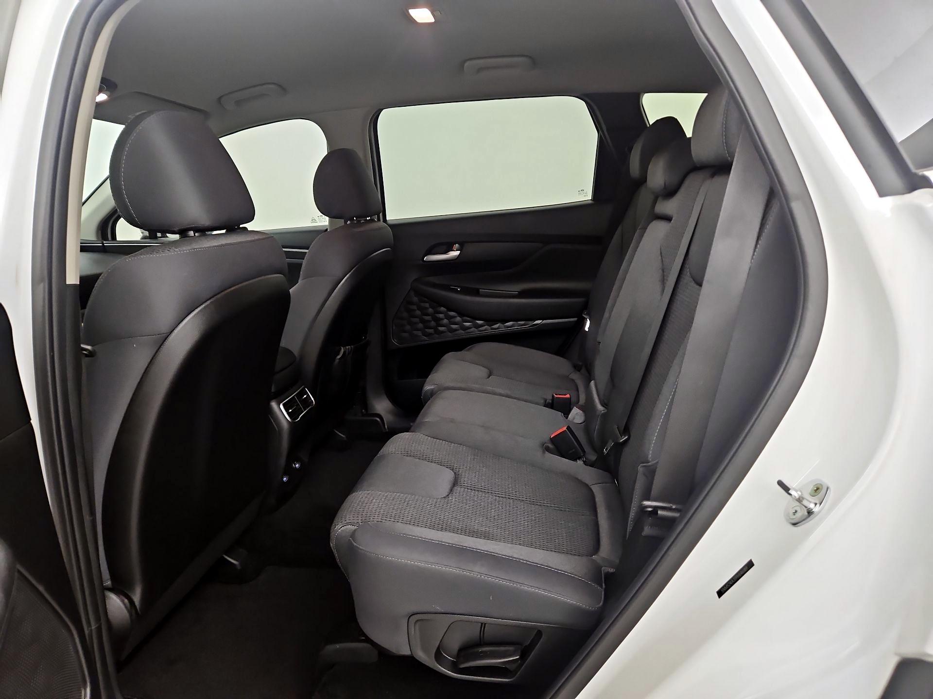 Thumbnail: 2023 Hyundai Santa Fe - 20