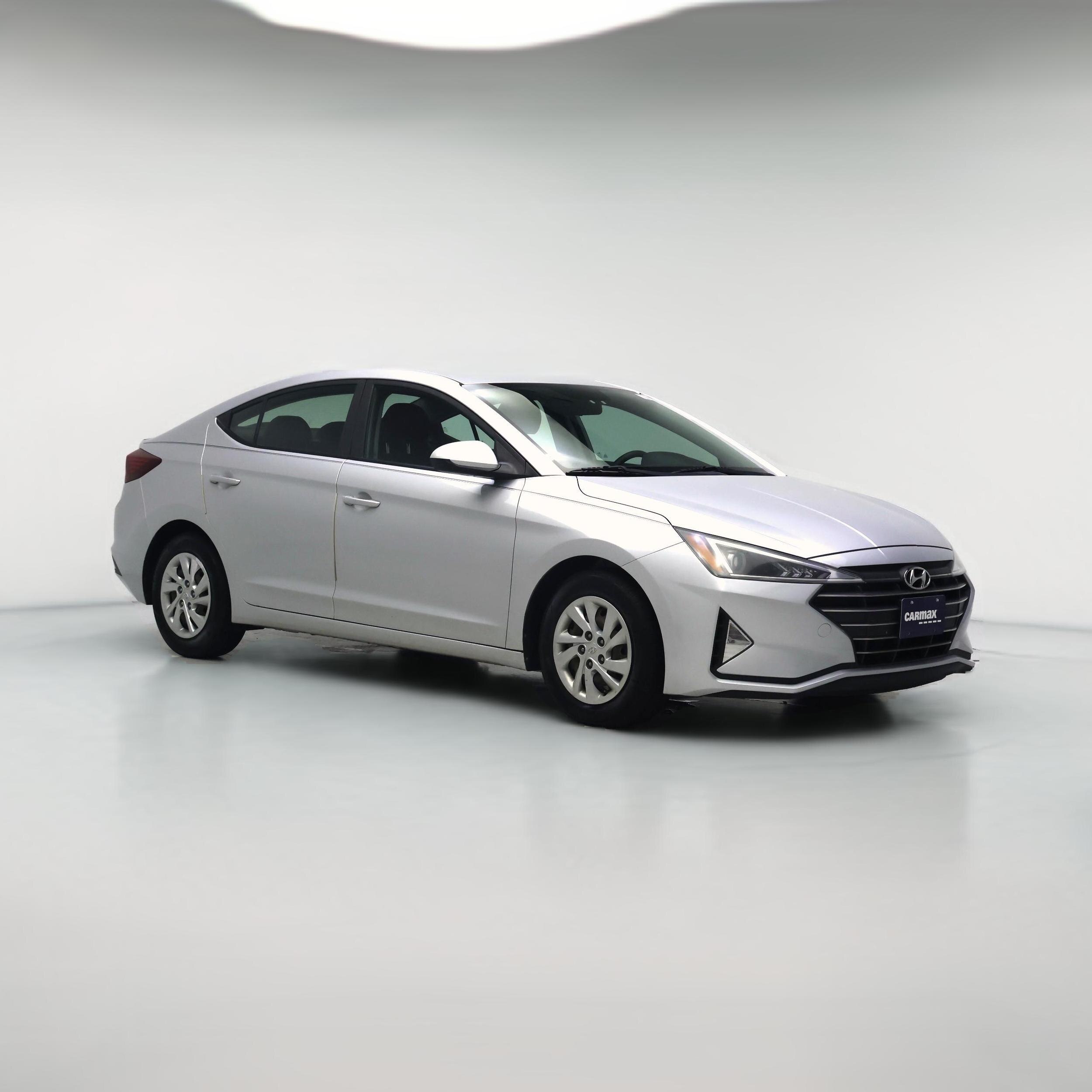 Thumbnail: 2019 Hyundai Elantra - 1