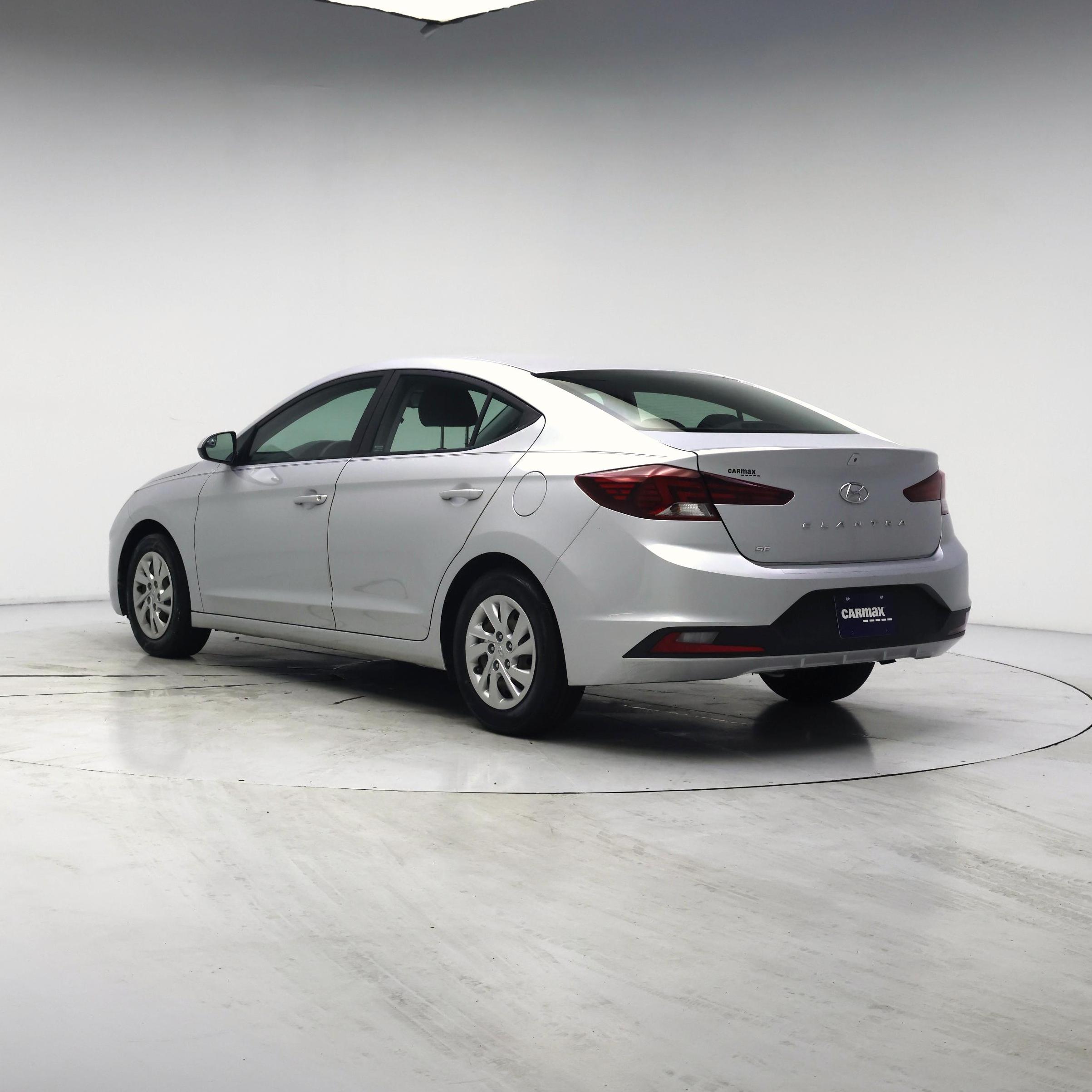 Thumbnail: 2019 Hyundai Elantra - 2