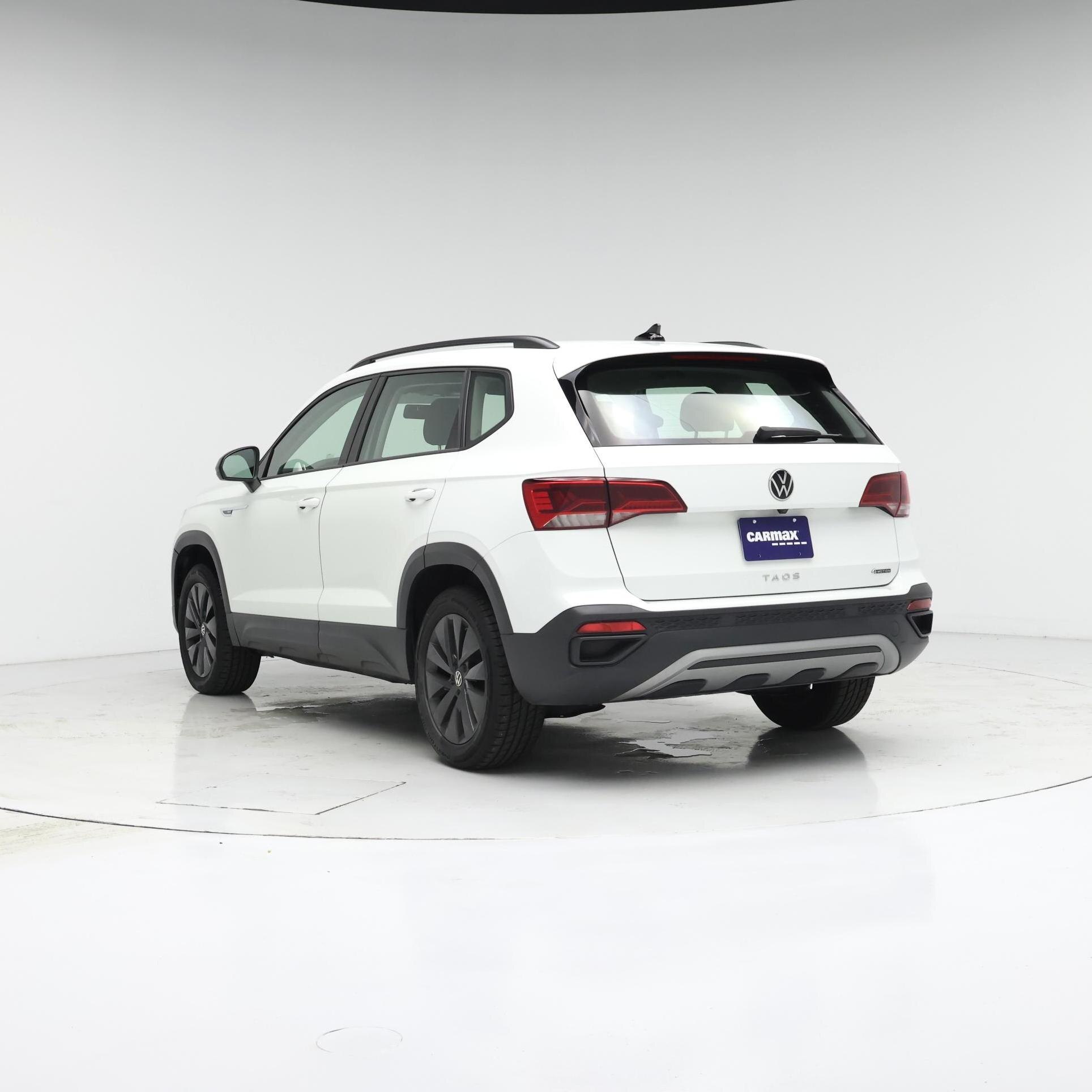 Thumbnail: 2022 Volkswagen Taos - 2
