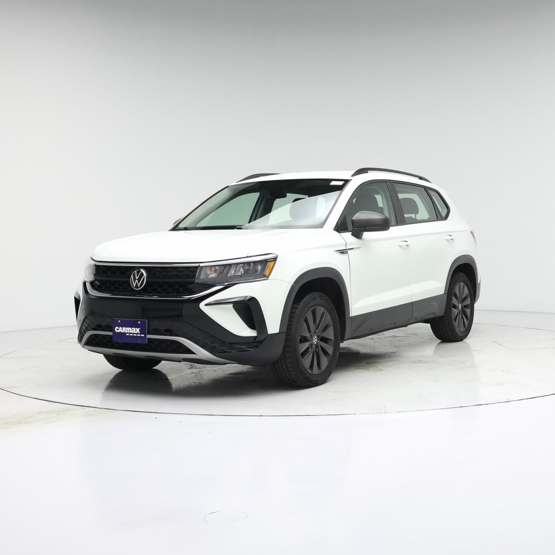 Thumbnail: 2022 Volkswagen Taos - 4