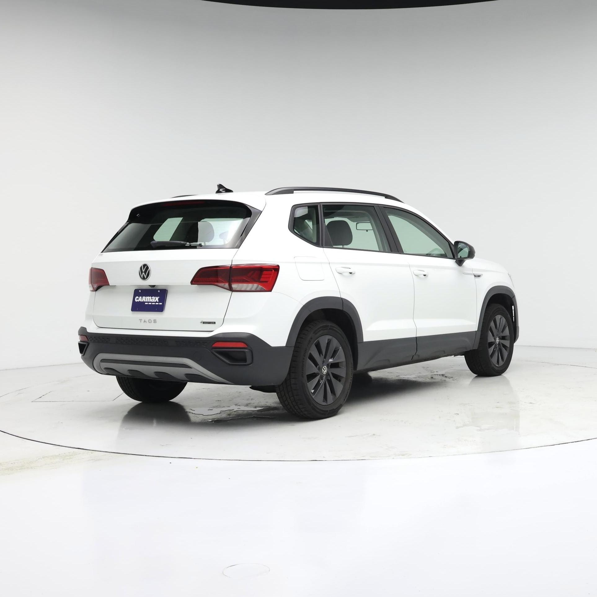Thumbnail: 2022 Volkswagen Taos - 8