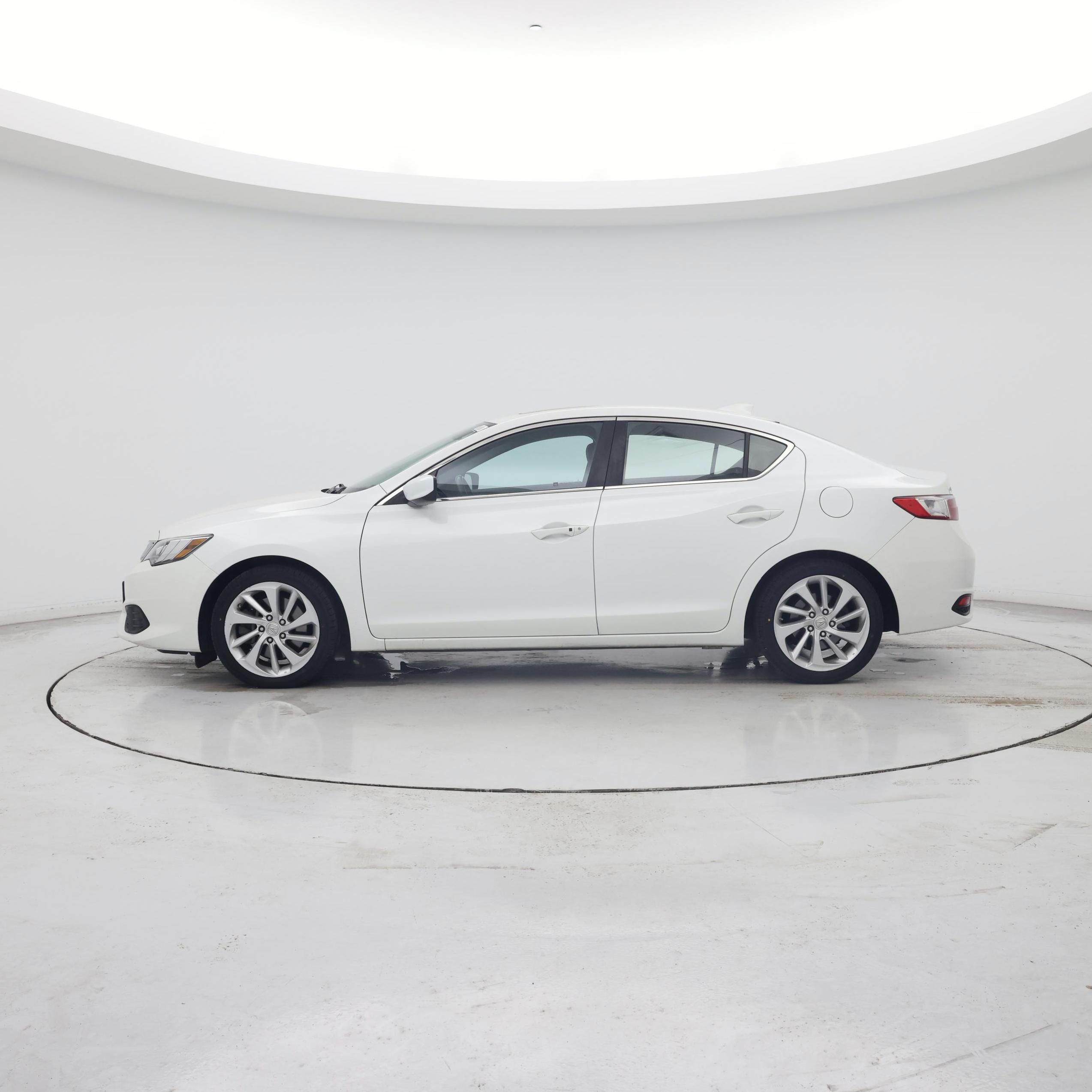 Thumbnail: 2018 Acura ILX - 3
