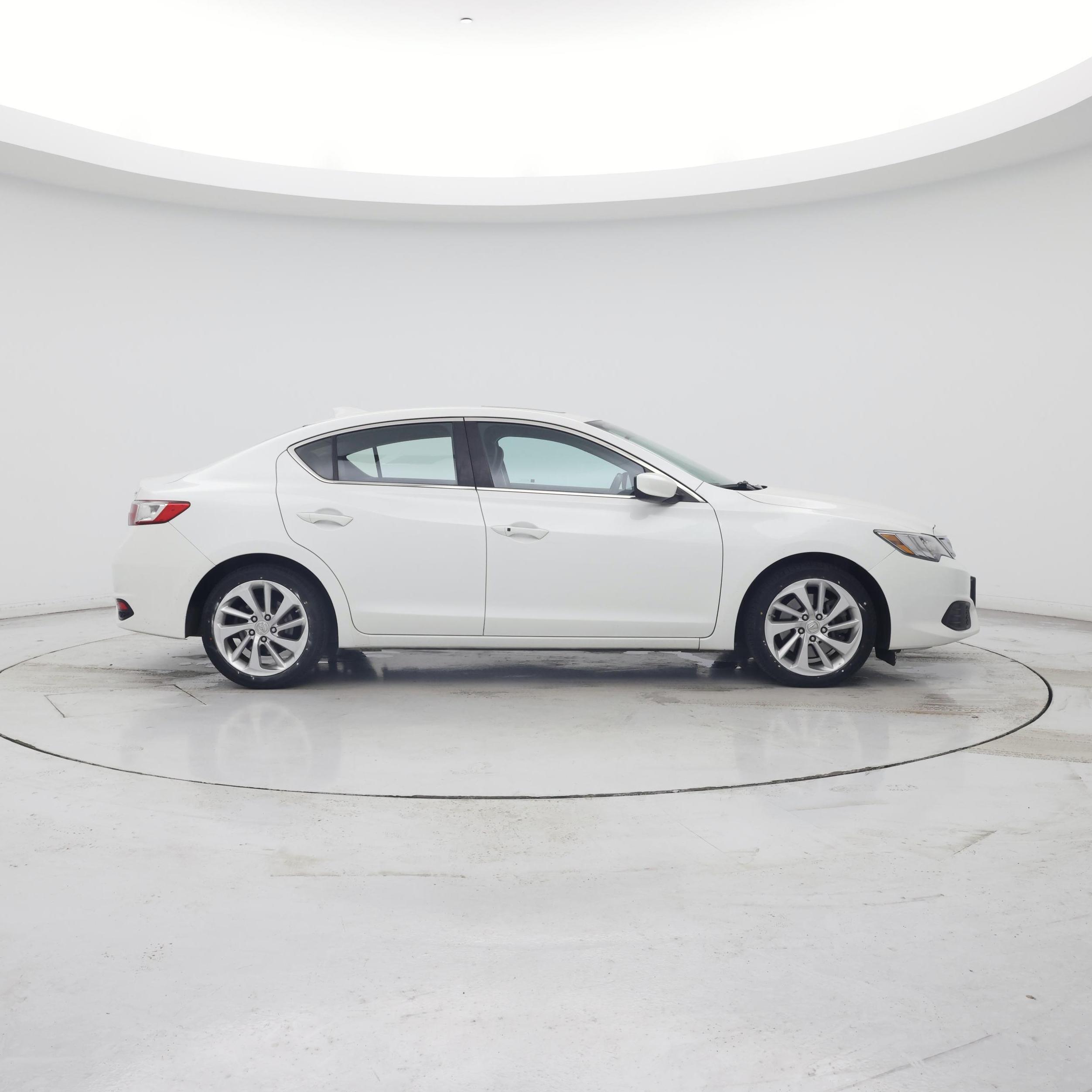 Thumbnail: 2018 Acura ILX - 7