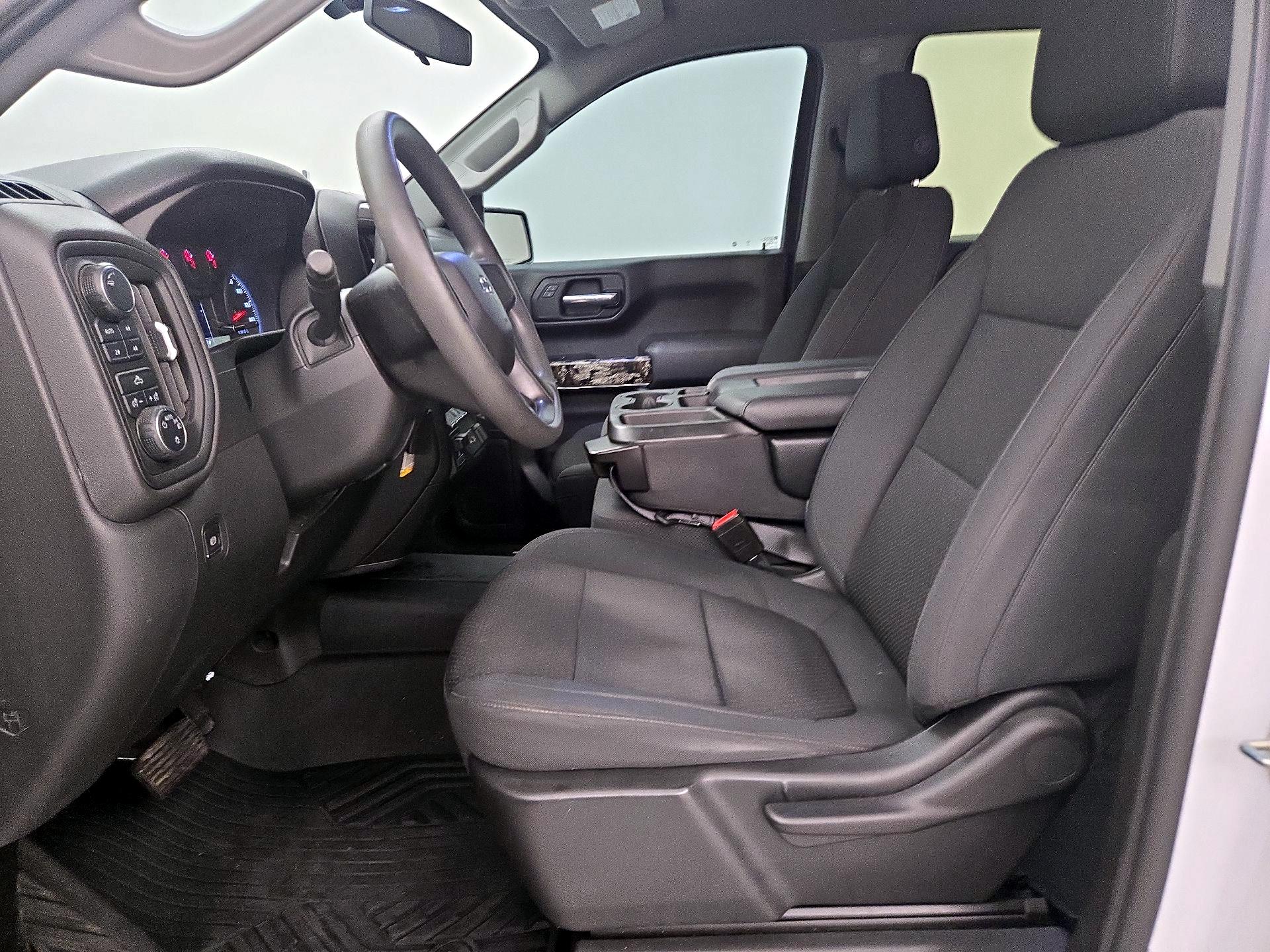 Thumbnail: 2021 Chevrolet Silverado 1500 - 11