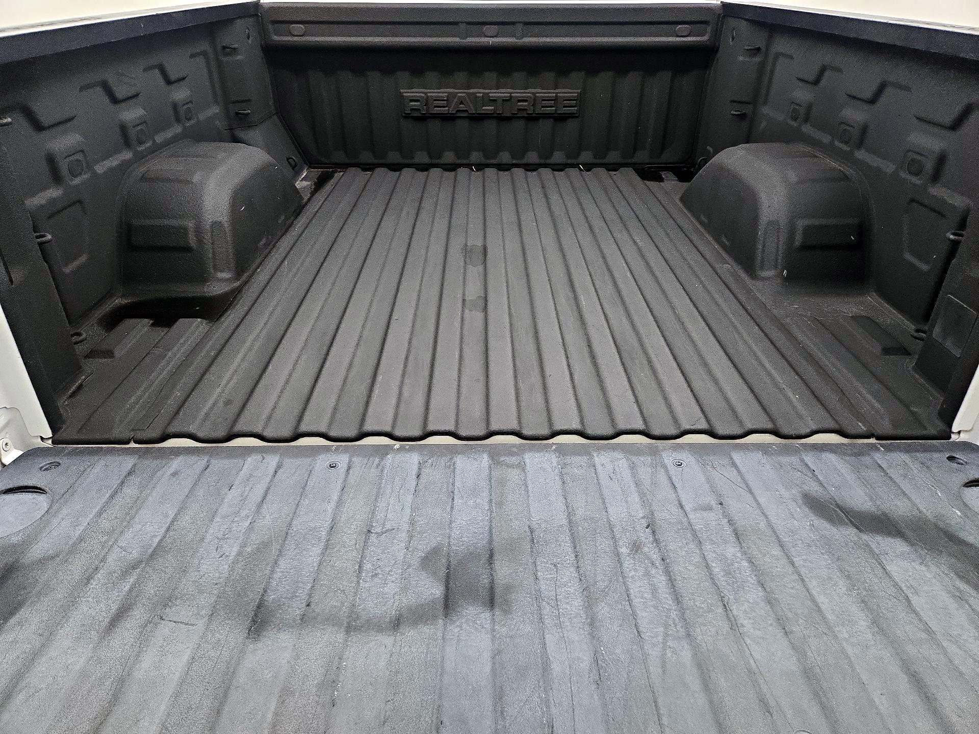 Thumbnail: 2021 Chevrolet Silverado 1500 - 20