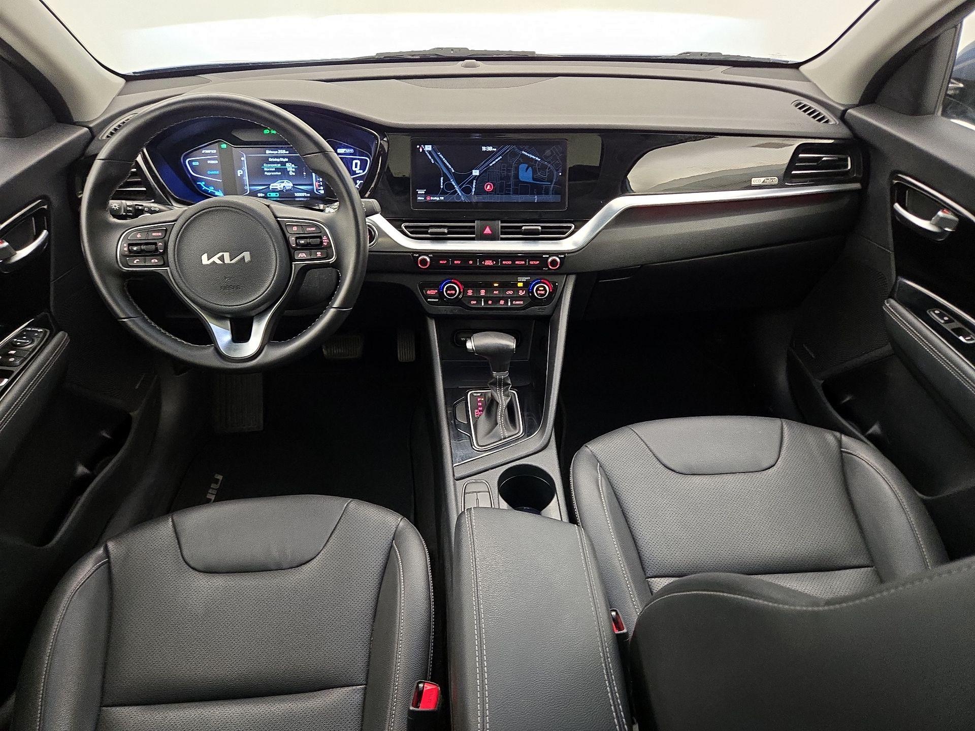 Thumbnail: 2022 Kia Niro - 9