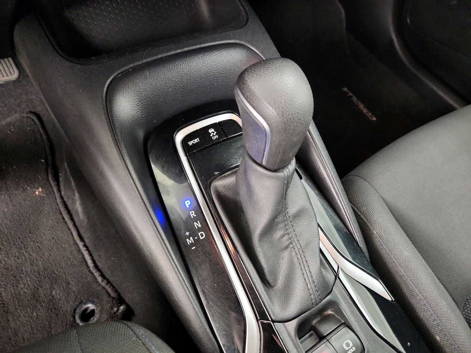 2022 Toyota Corolla SE - Photo 18