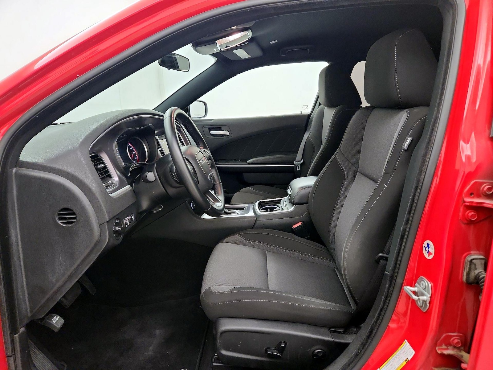 Power Seat(s) & Side Airbags