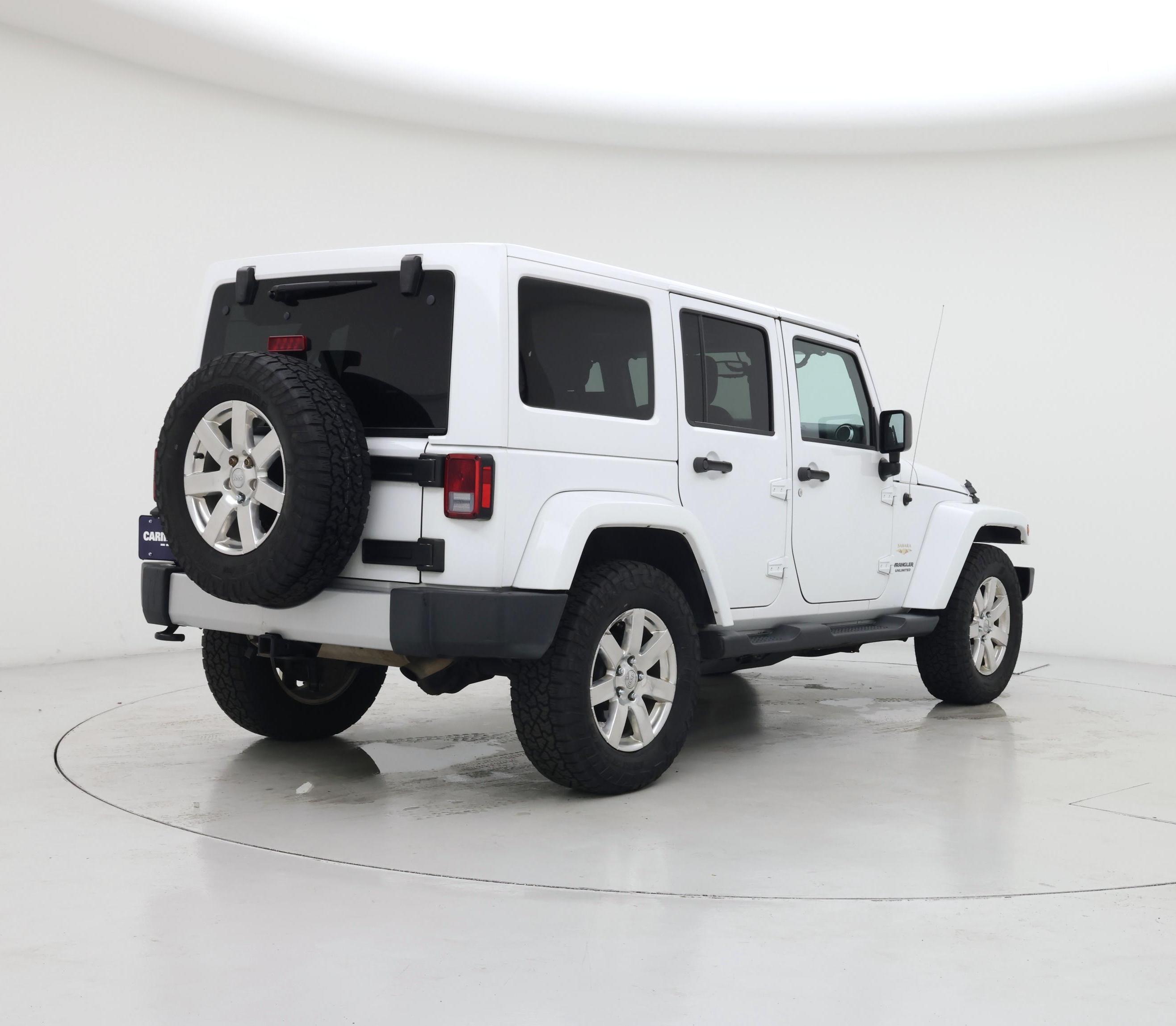 Thumbnail: 2015 Jeep Wrangler - 8