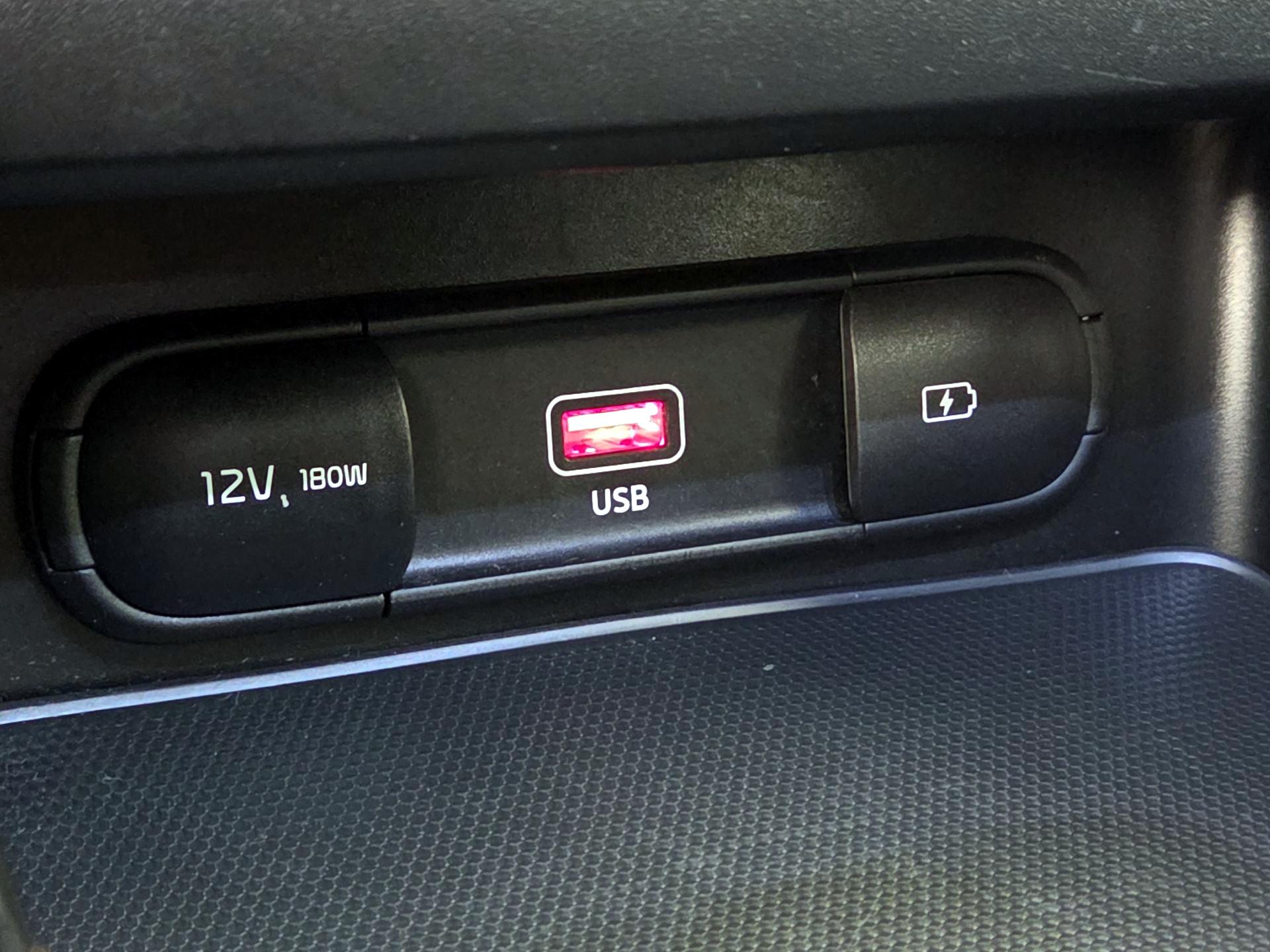 Thumbnail: 2023 Kia Forte - 18