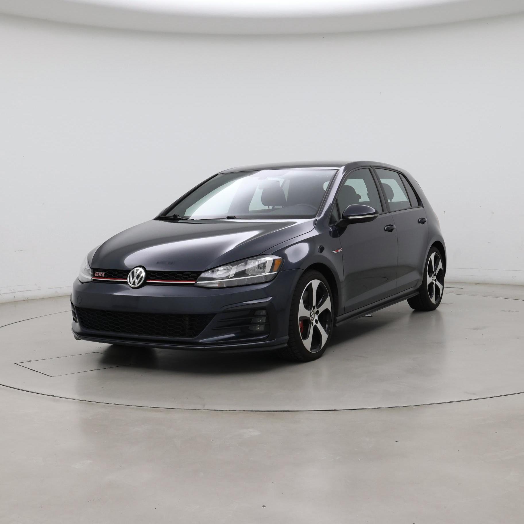 Thumbnail: 2019 Volkswagen Golf - 4