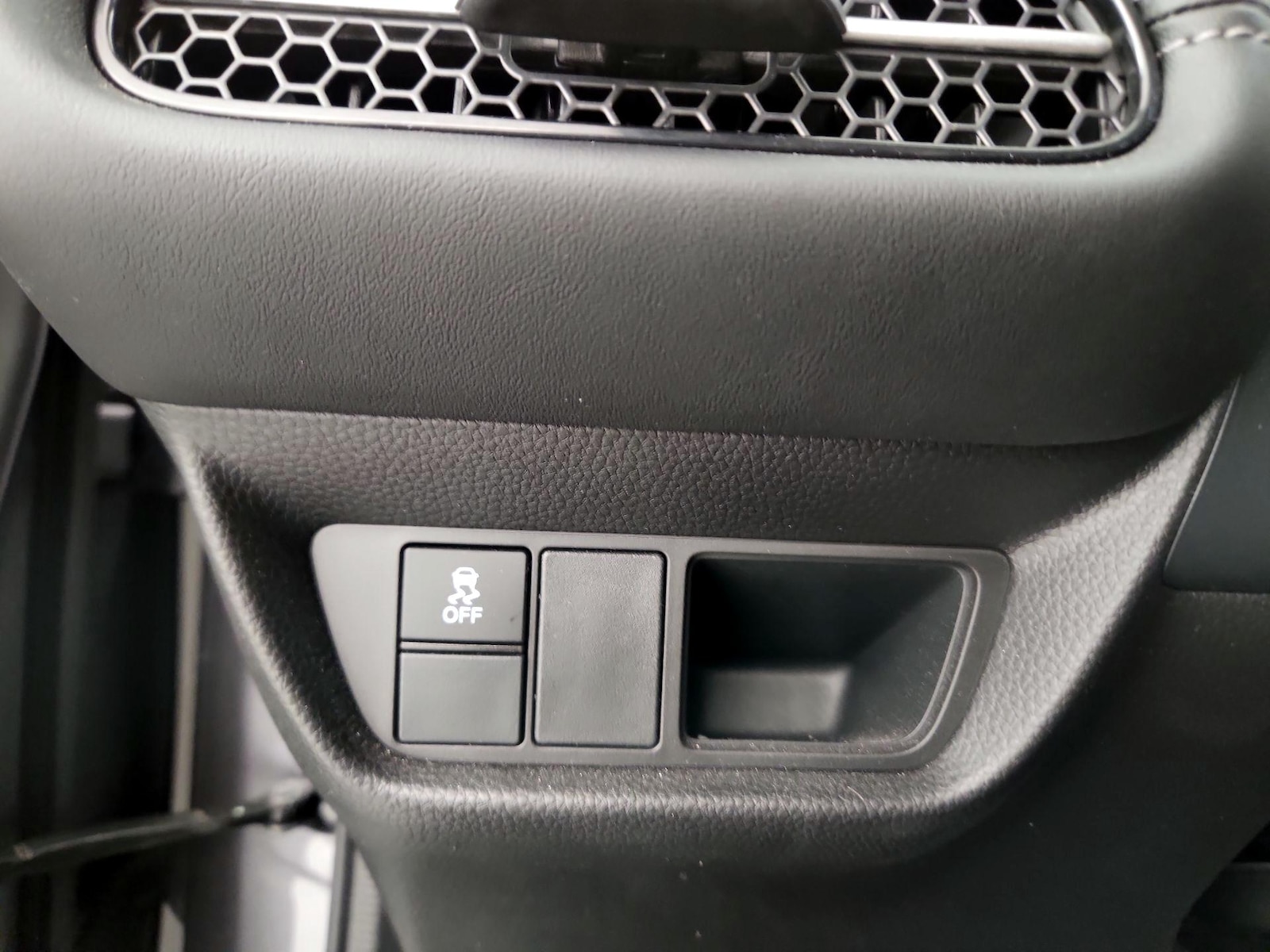 2023 Honda HR-V EX-L - Photo 14
