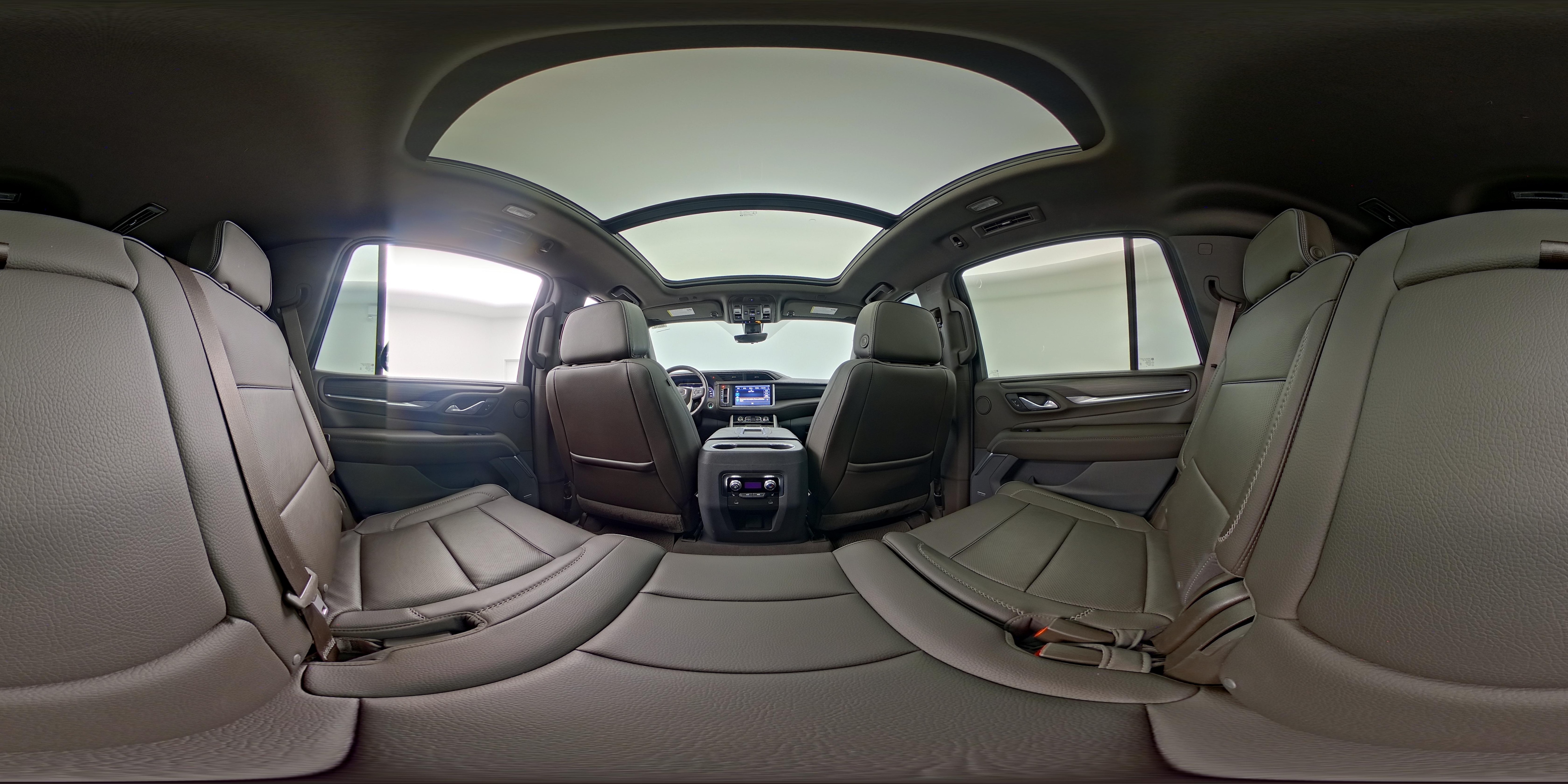 2021 GMC Yukon Denali - Photo 29
