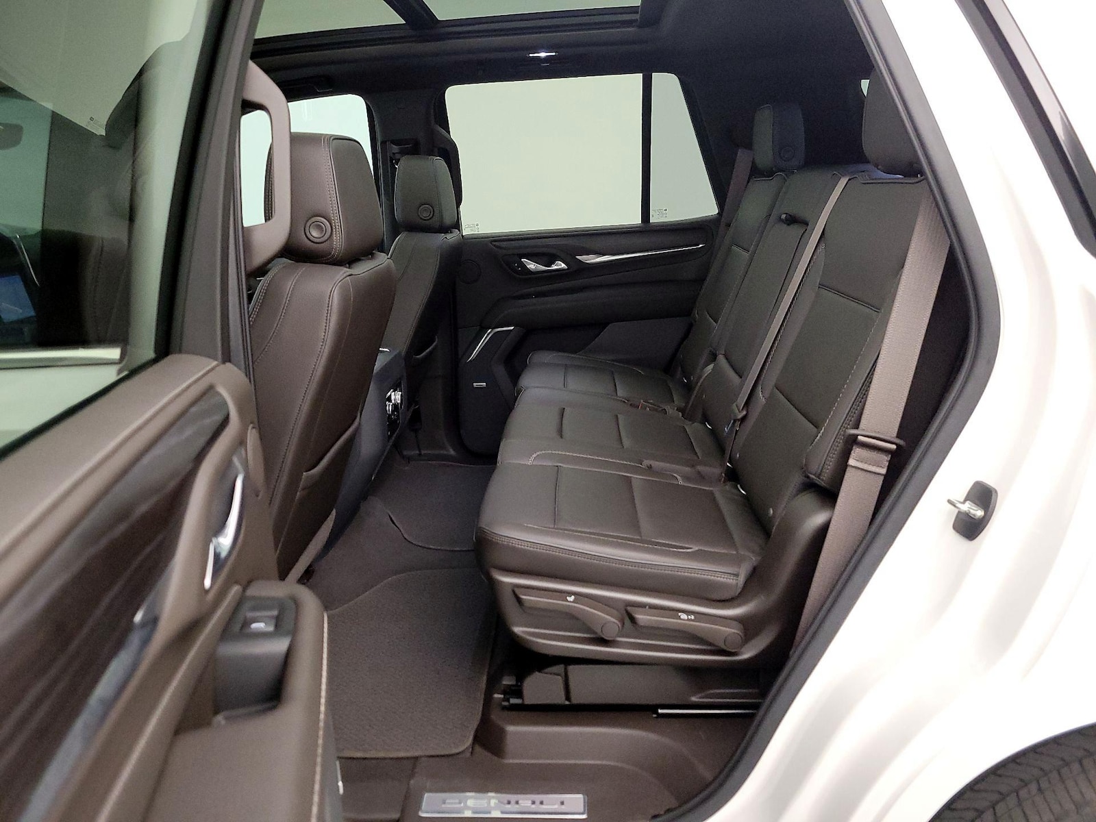 2021 GMC Yukon Denali - Photo 22