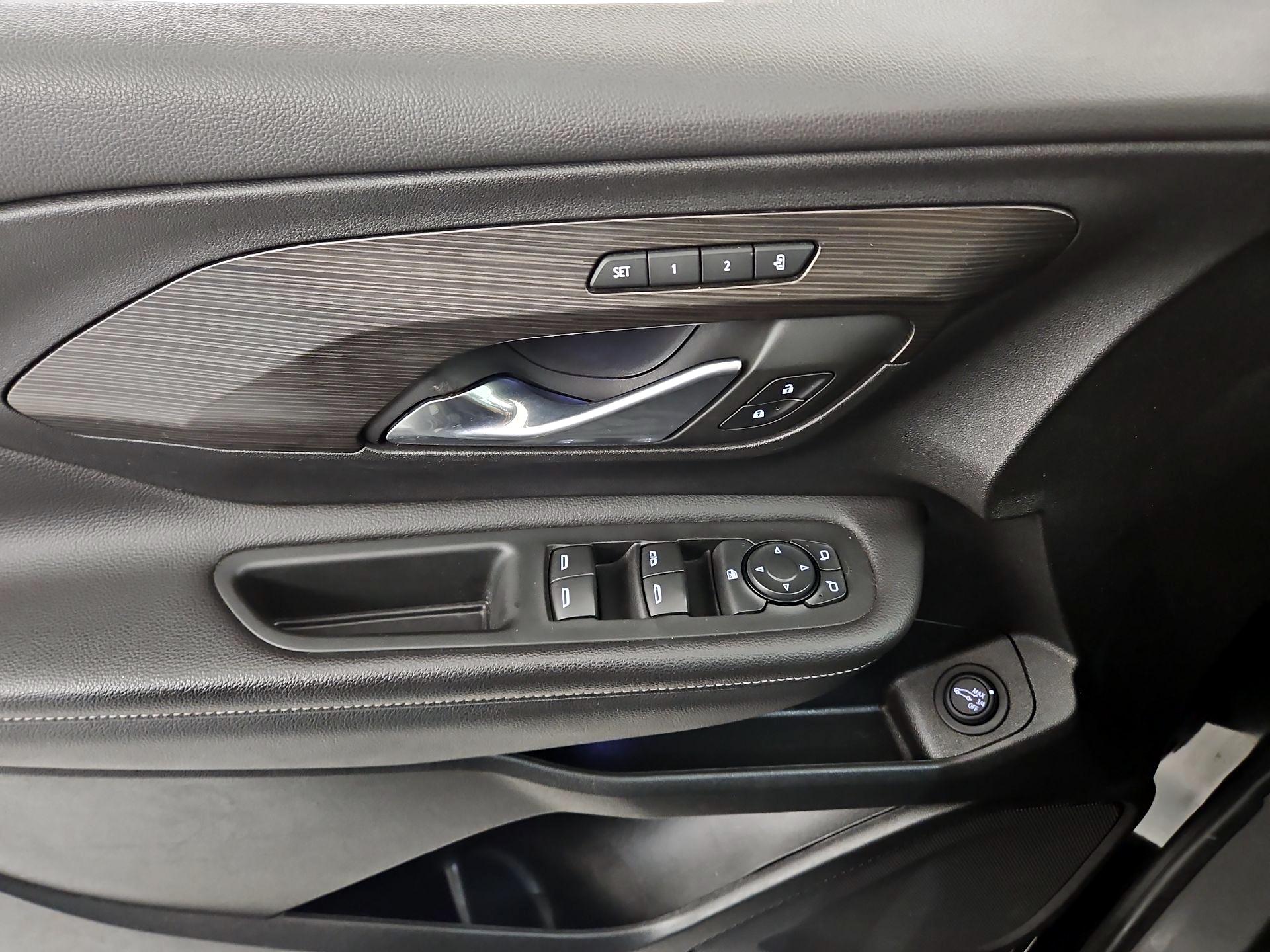 Thumbnail: 2022 GMC Terrain - 10