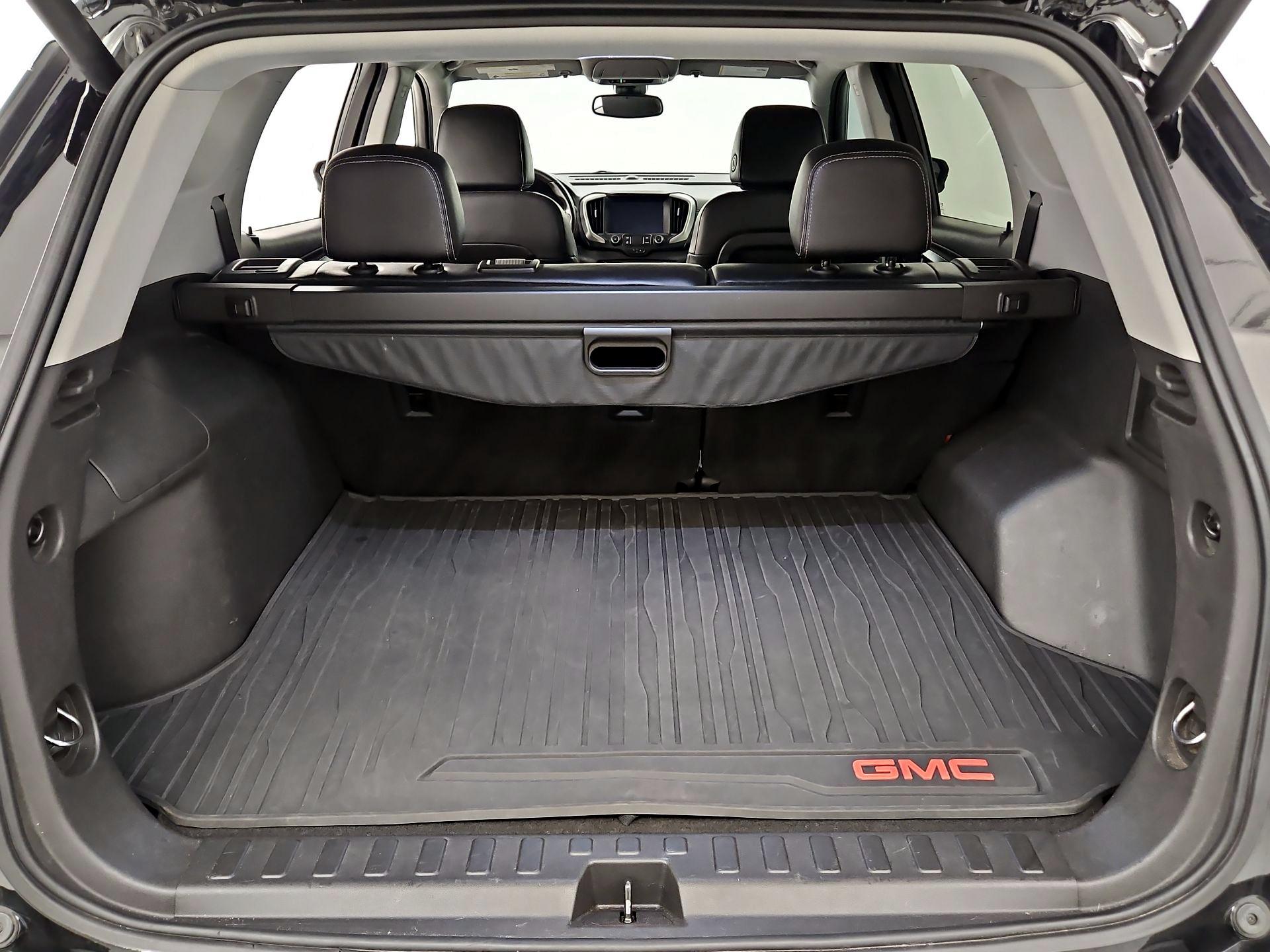 Thumbnail: 2022 GMC Terrain - 18