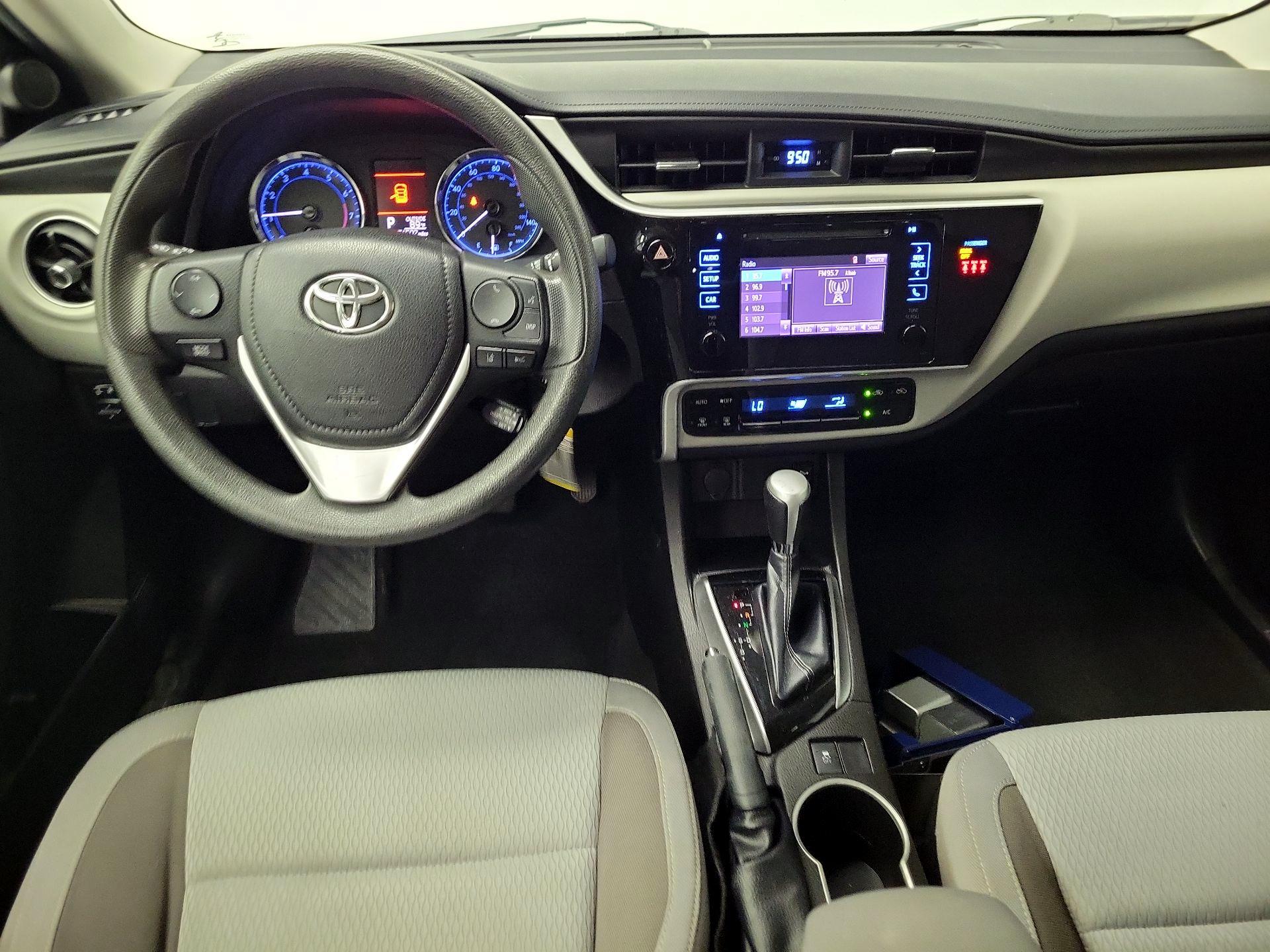 Thumbnail: 2018 Toyota Corolla - 9