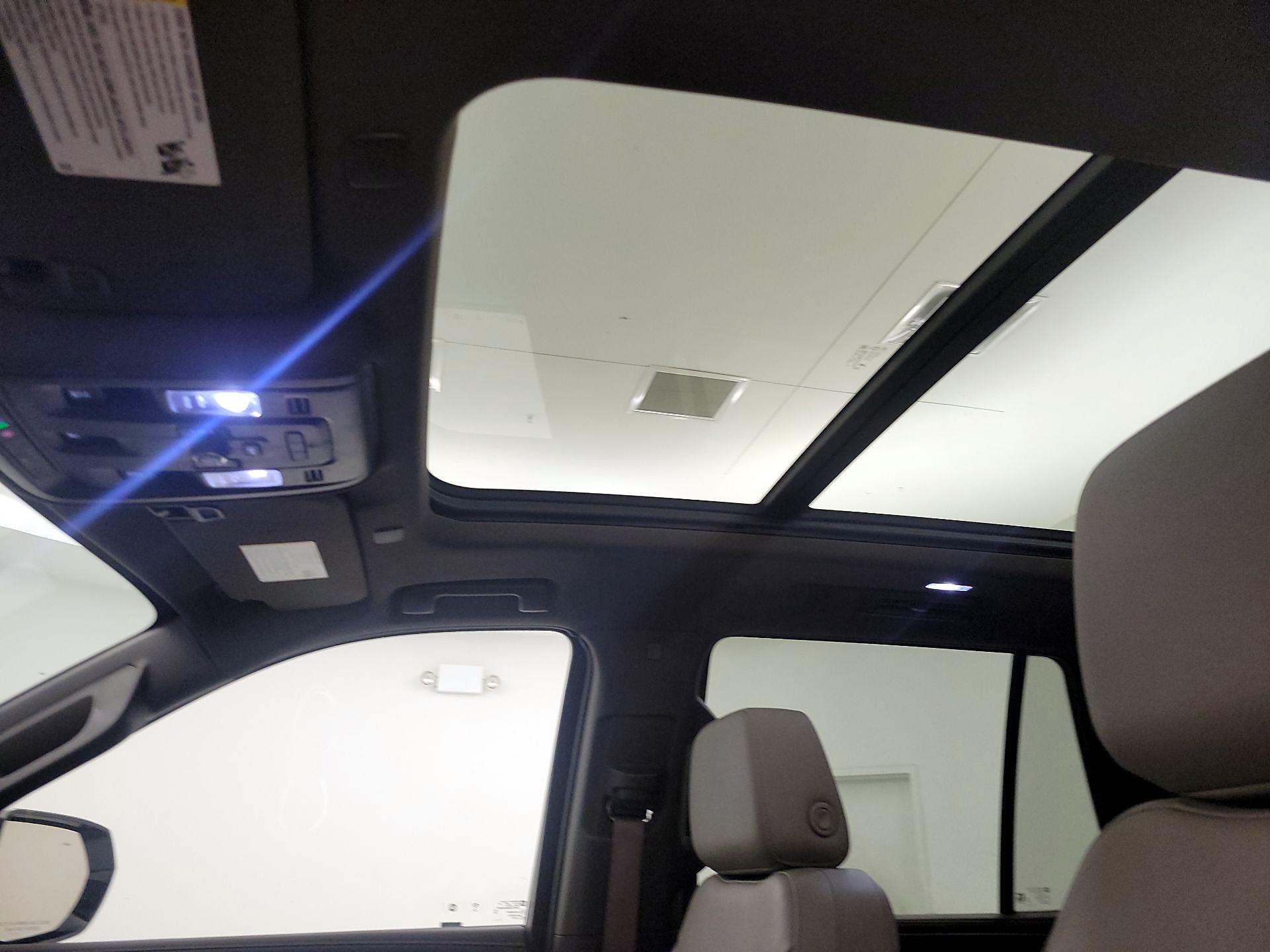 Thumbnail: 2024 Chevrolet Tahoe - 20