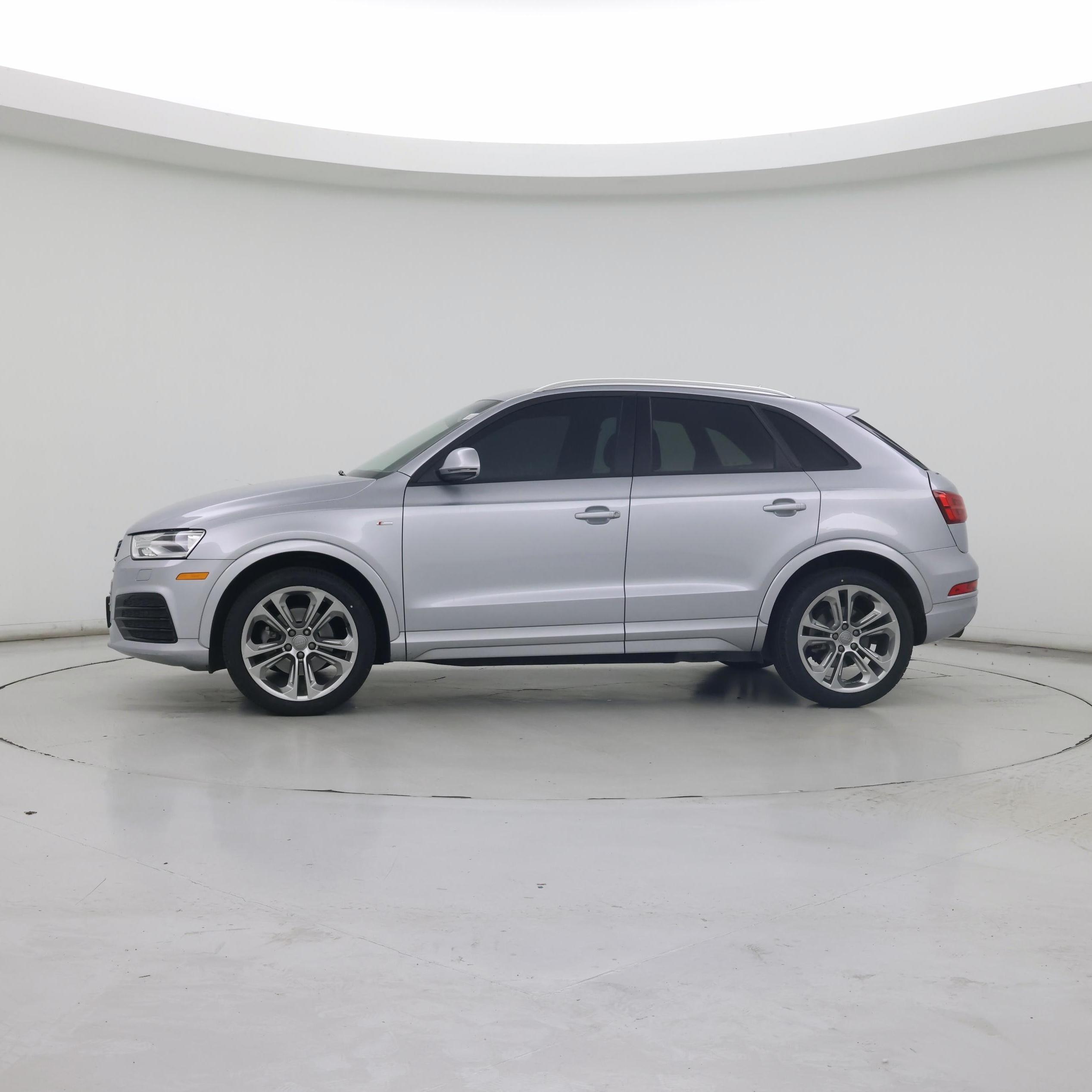 Thumbnail: 2018 Audi Q3 - 3